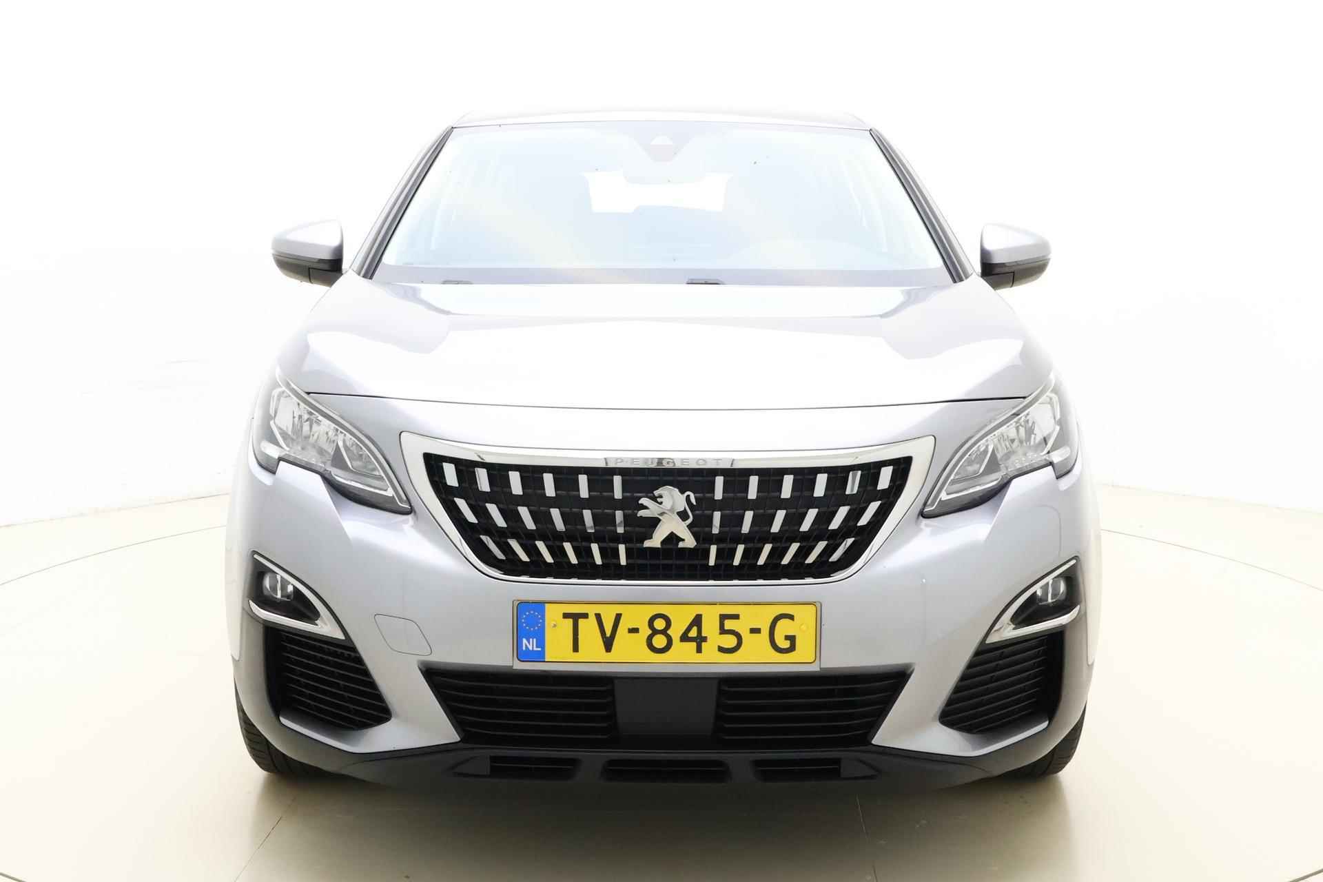 Peugeot 3008 1.2 PureTech Blue Lease Executive 130 PK | Handgeschakeld | Trekhaak | Parkeersensor | All season banden | Navigatie | Airco | Cruise Control | Draadloze telefoonlader | Dealer onderhouden - 7/35