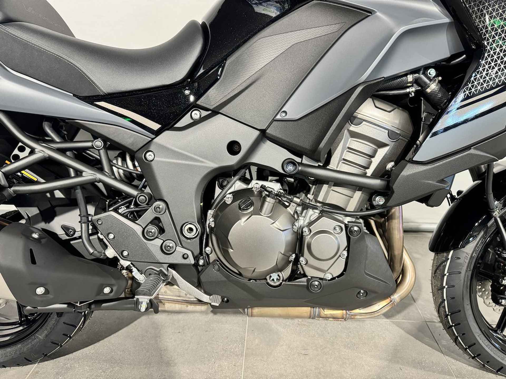 Kawasaki VERSYS 1000 SE ABS TOURER - 4/9