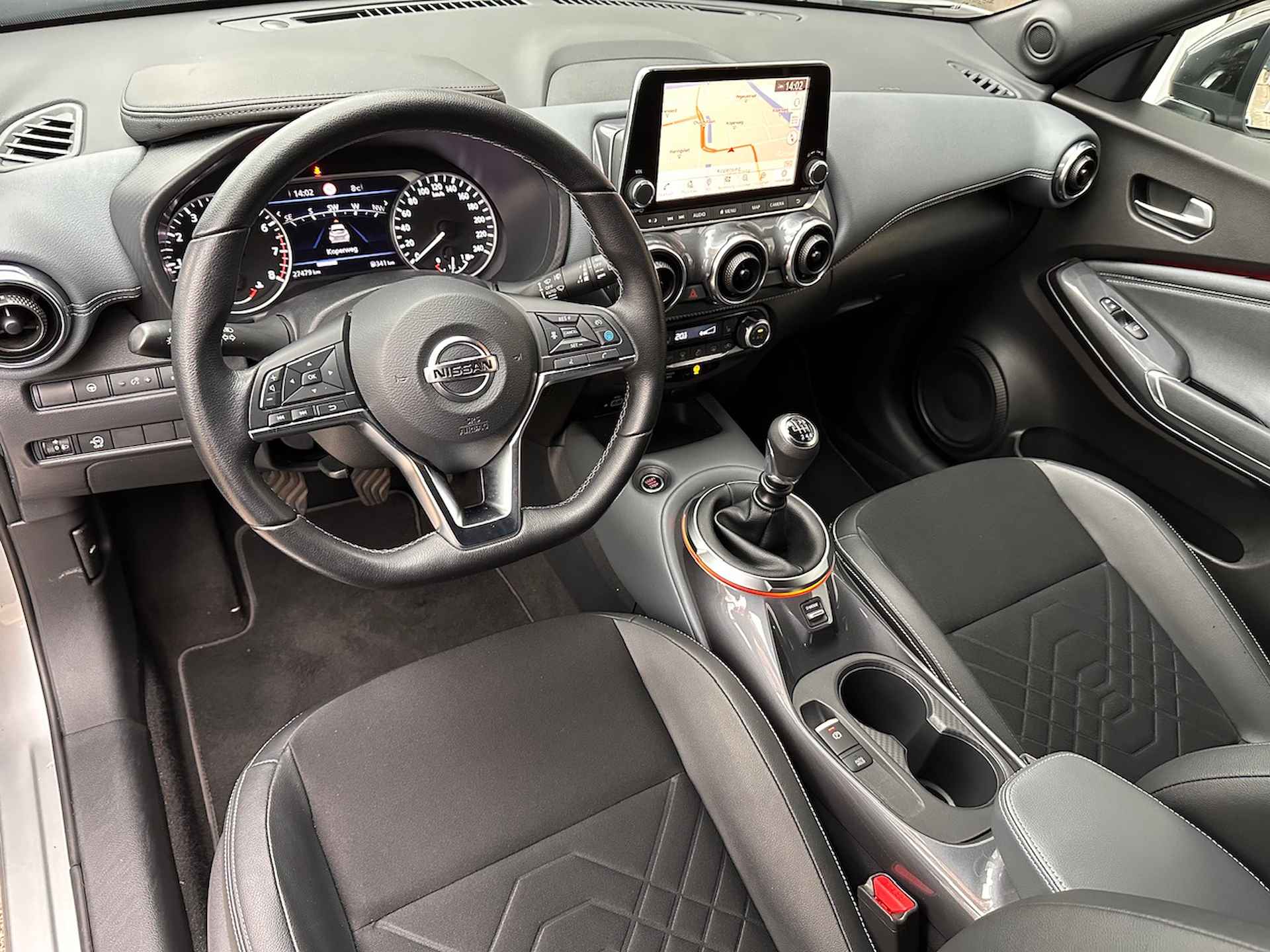 NISSAN Juke 1.0 DIG-T 117pk Tekna | Navigatie | Bose | 360 camera | Keyless | App Connect - 6/31