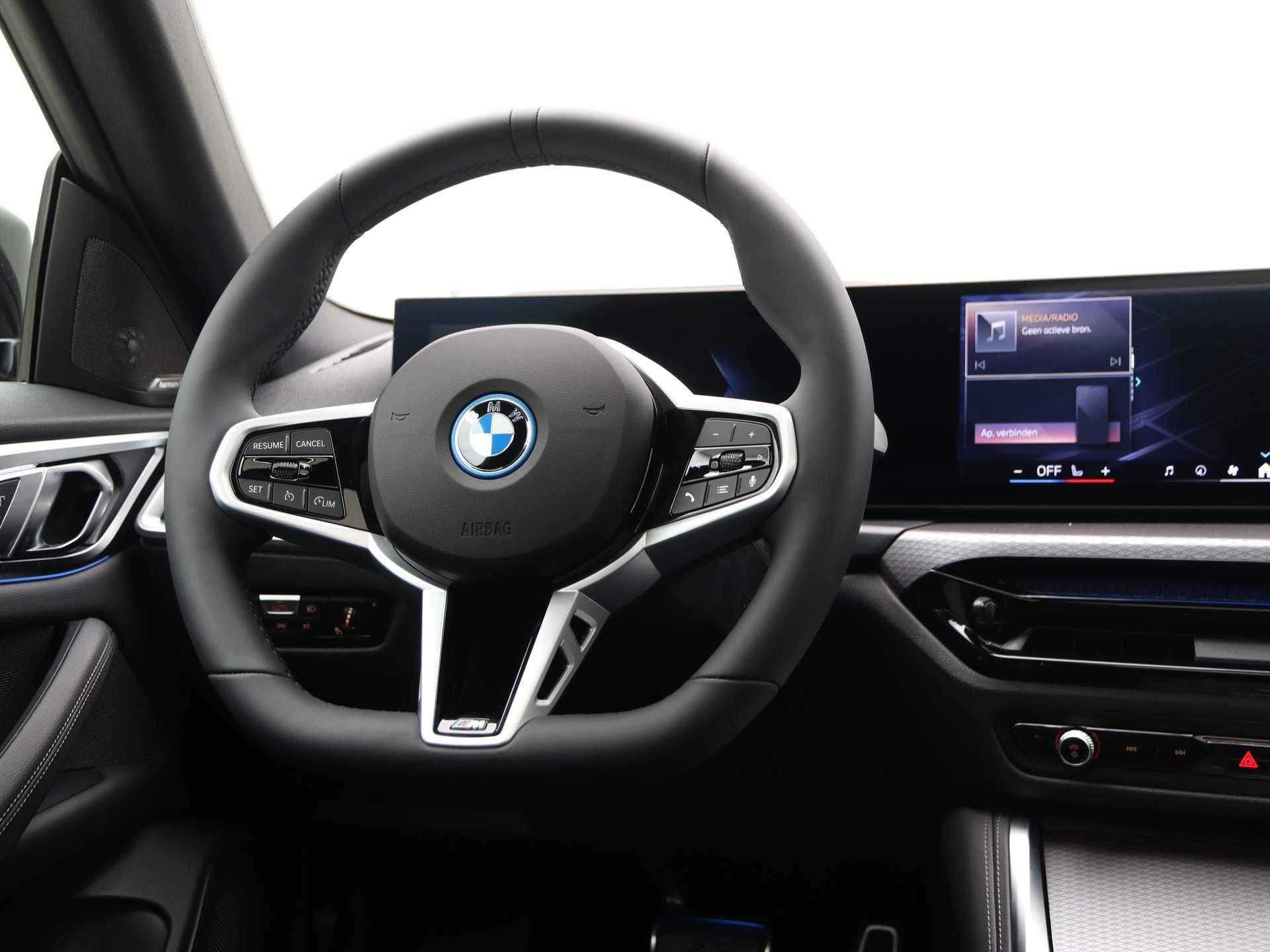 BMW i4 eDrive40 84 kWh - 3/27