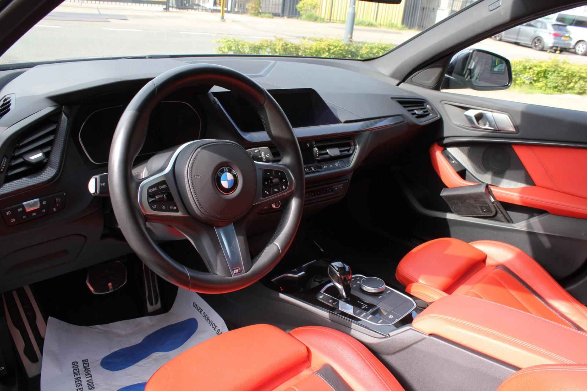 BMW 1-serie 118d High Executive - 16/17