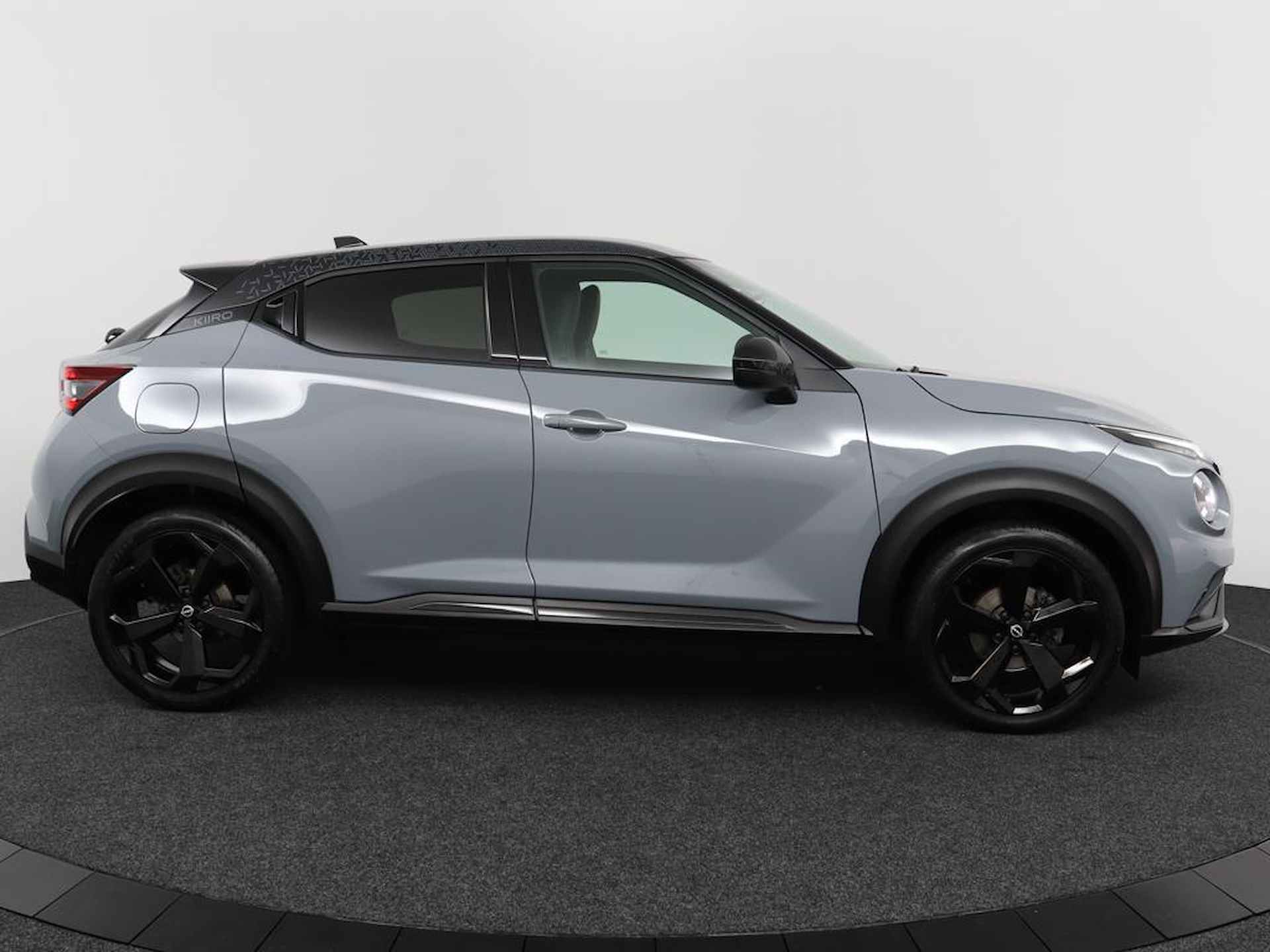 Nissan Juke 1.0 DIG-T Kiiro | Navigatie | Two-Tone | Afn. Trekhaak | Privacy Glass | Stoelverwarming | Climate Control | Eerste Eigenaar - 4/42