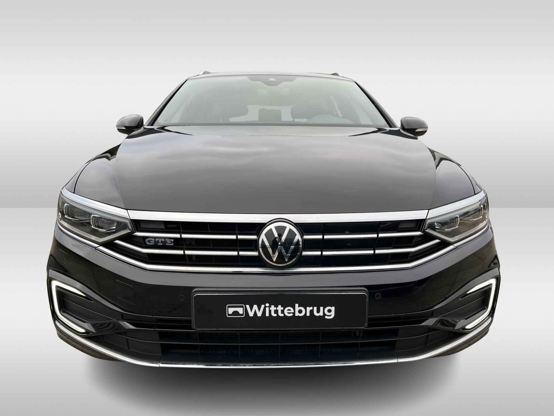 Volkswagen Passat Variant 1.4 TSI 218pk PHEV GTE Business / Panorama dak / LED Matrix / Trekhaak Elek. / 17" LMV / Leder-Alcantara / Virtual Cockpit / Camera / Stoelverwarming - 6/37