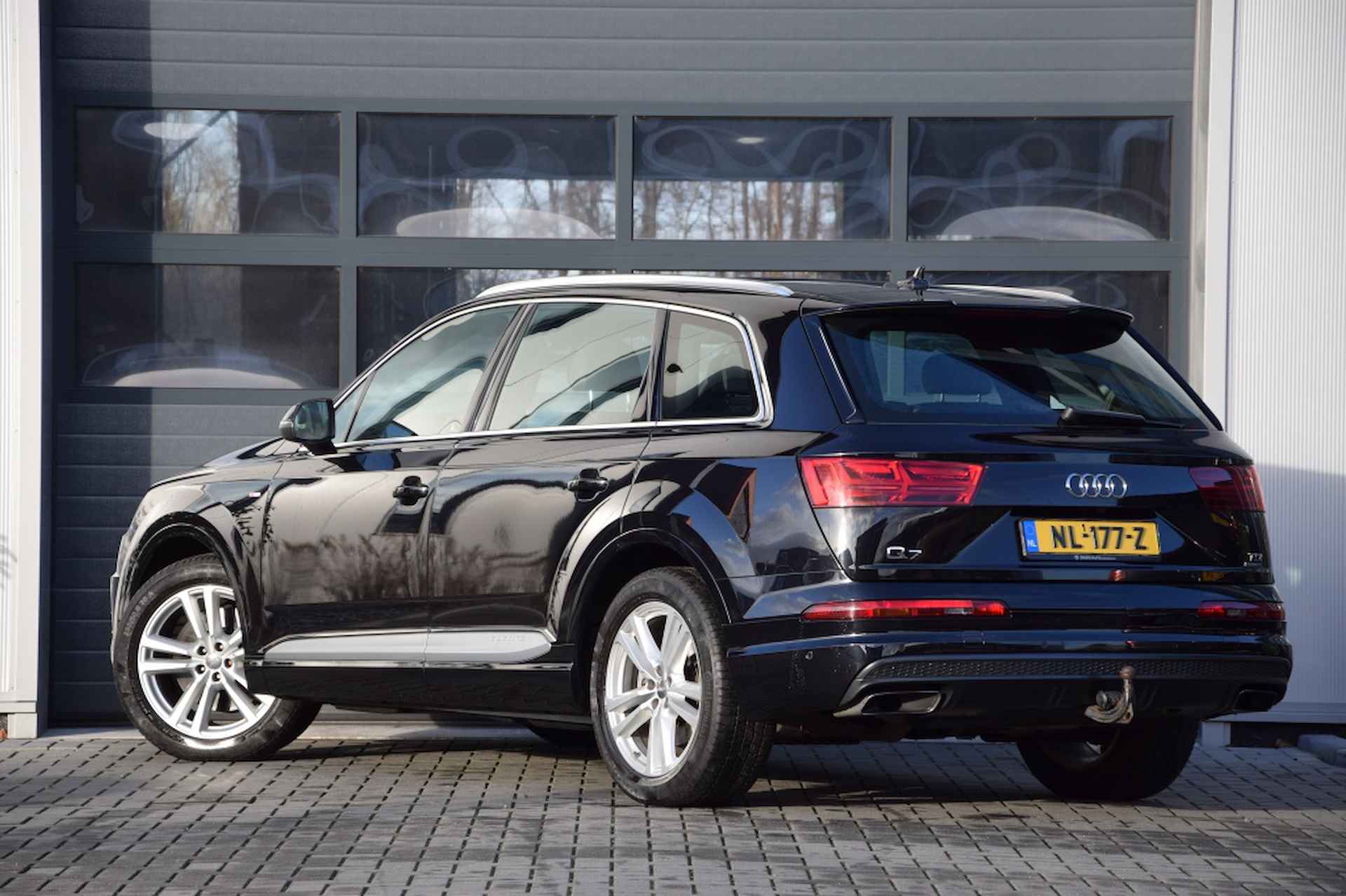 Audi Q7 3.0 TDI Quattro 7-Persoons| Luchtvering| Panorama-dak | Head-Up - 3/30