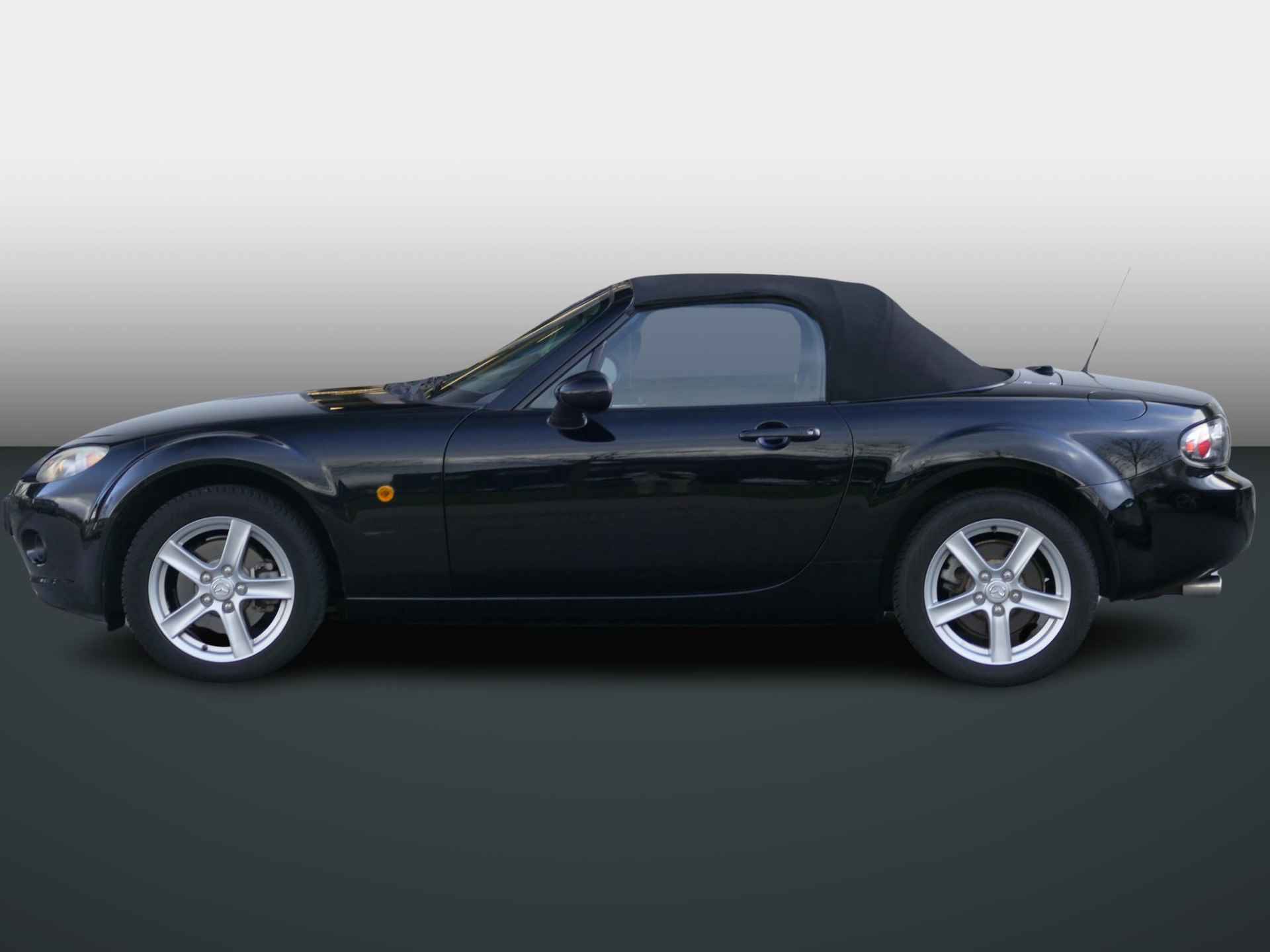 Mazda MX-5 1.8 Exclusive | All Season Banden | Lederen Bekleding | Stoelverwarming | BOSE | RIJKLAARPRIJS! - 4/18