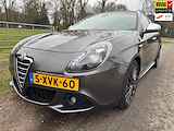 Alfa Romeo Giulietta 1.7 TBi Quadrifoglio Verde 235PK met leder, navigatie en schuifdak