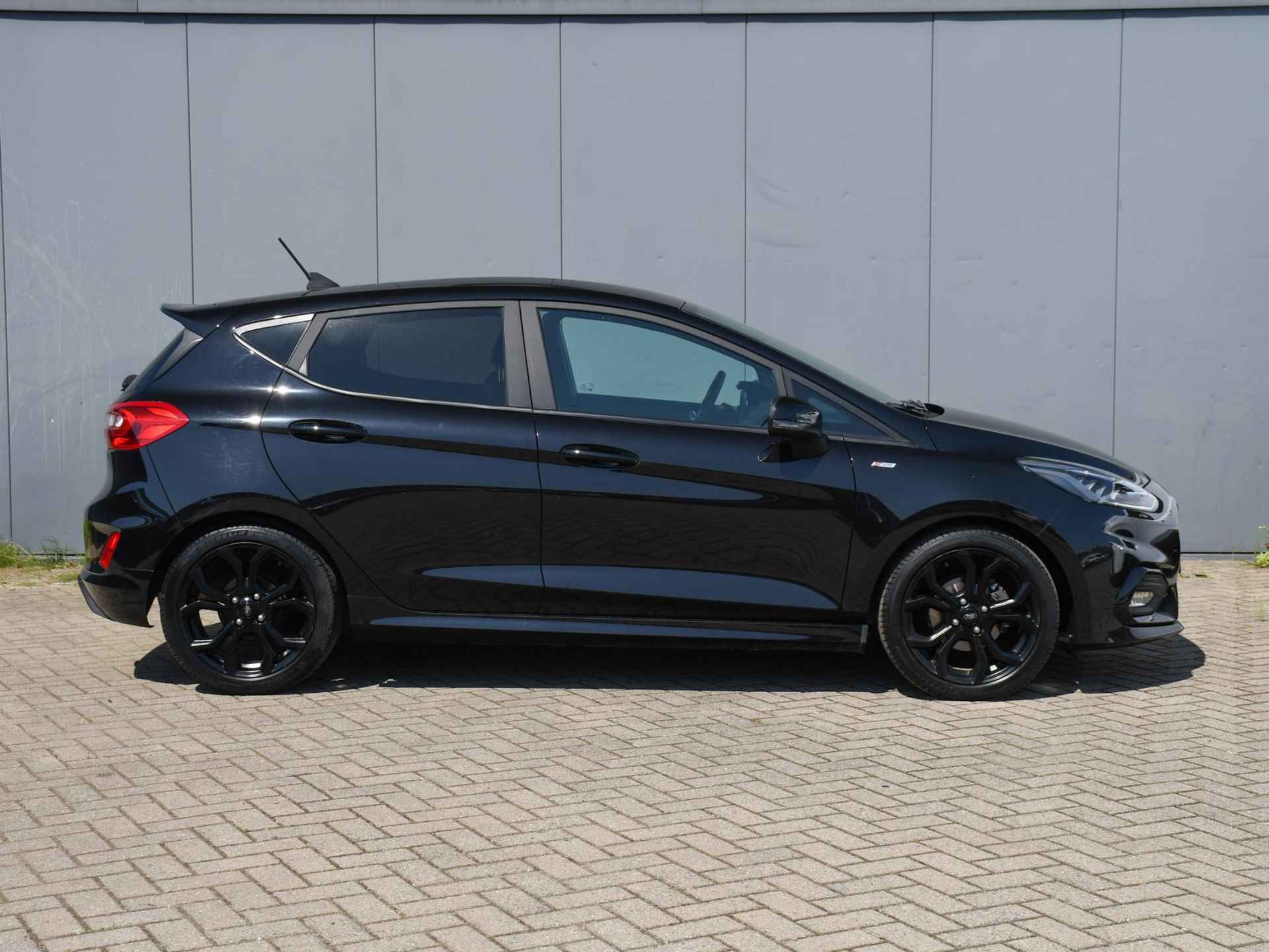 Ford Fiesta ST-Line 1.0 EcoBoost 95pk PDC ACHTER | WINTER PACK | LED MATRIX | 17''LM | APPLE-CARPLAY - 4/31