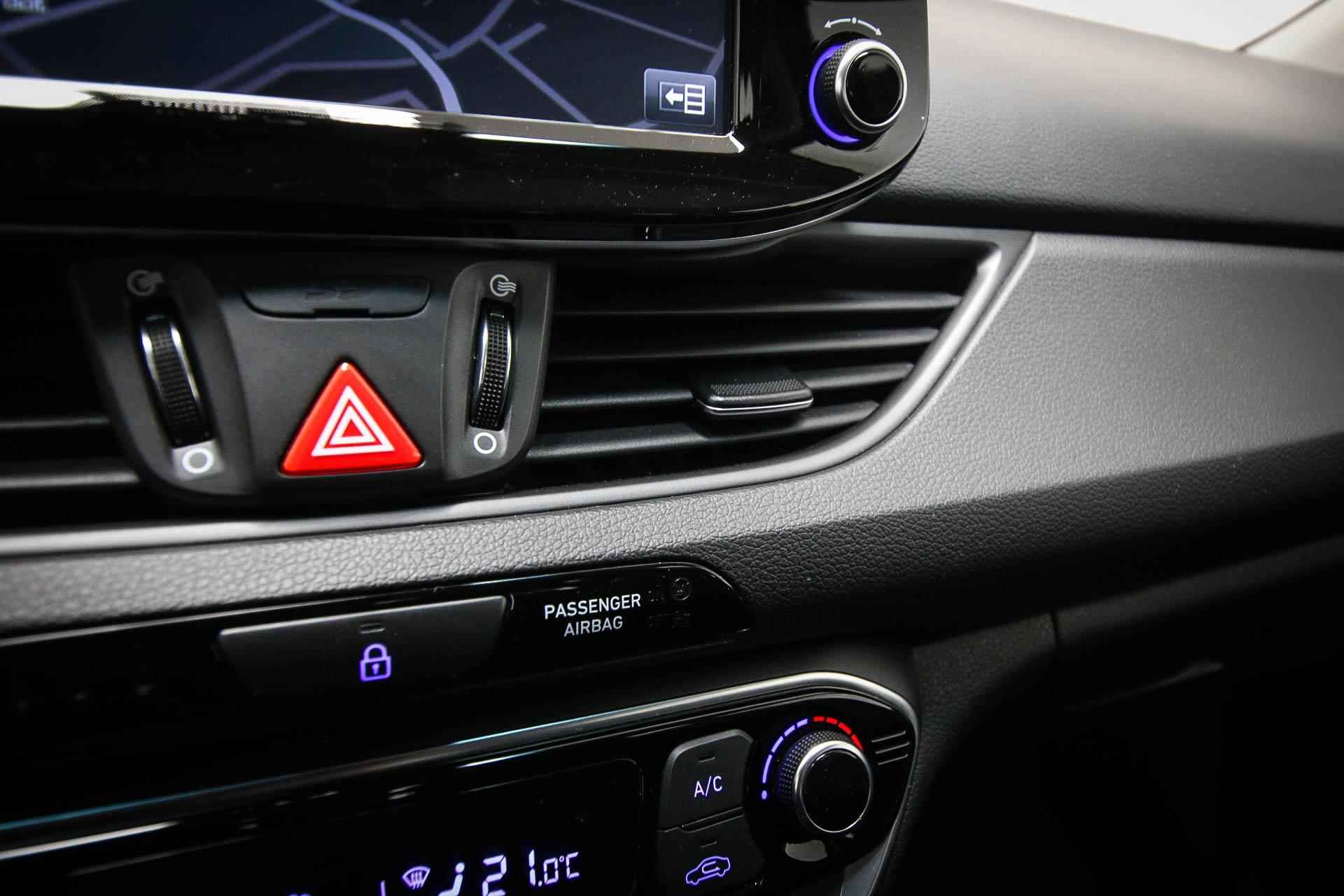 Hyundai i30 Wagon 1.0 T-GDI Comfort | BTW | CLIMA | CRUISE | NAVI | DAB | APPLE | CAMERA - 36/49