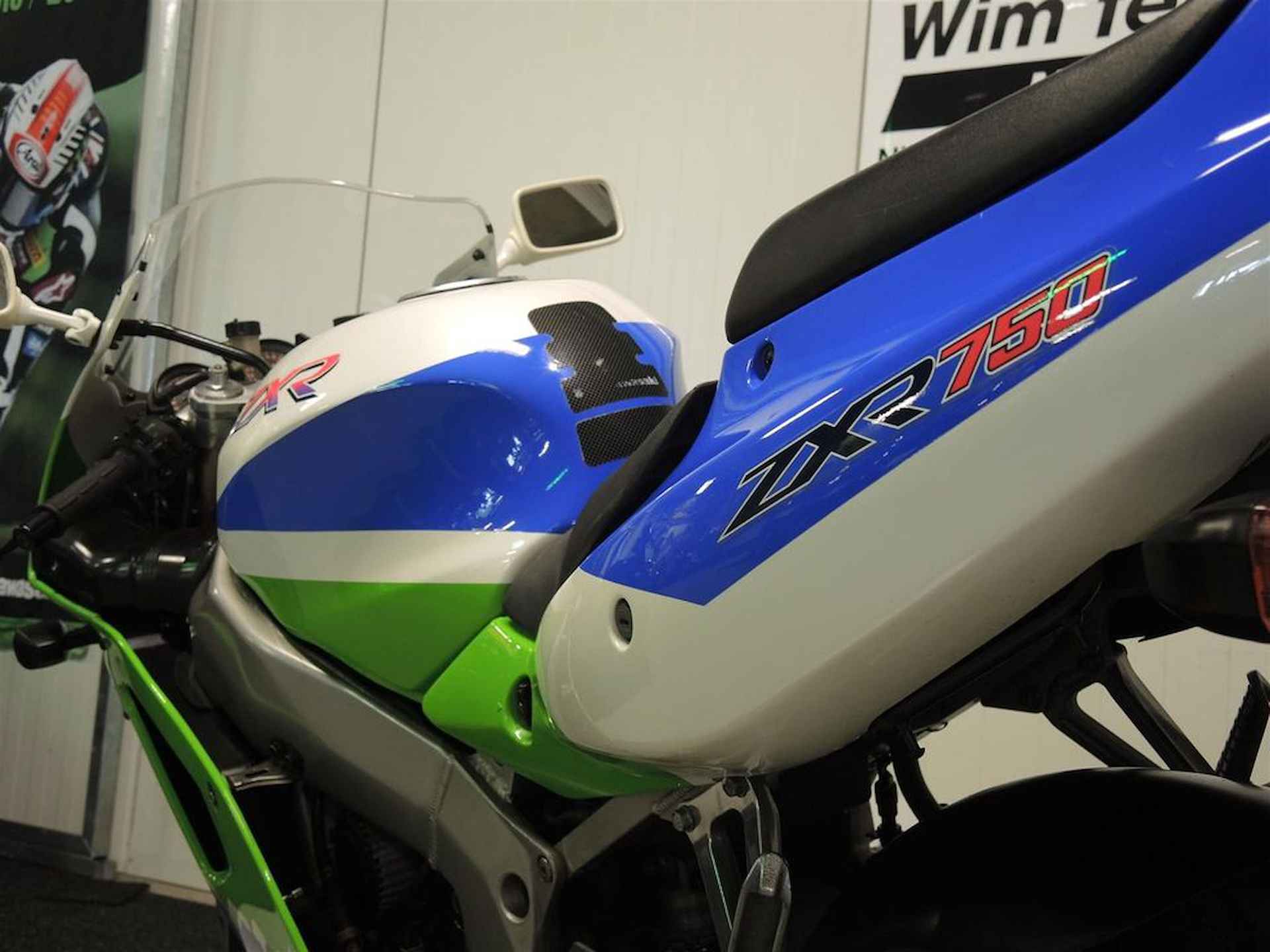 Kawasaki ZXR-750 - 9/19