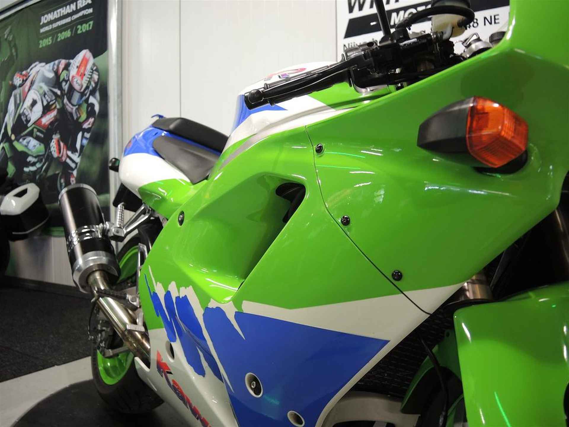 Kawasaki ZXR-750 - 16/19