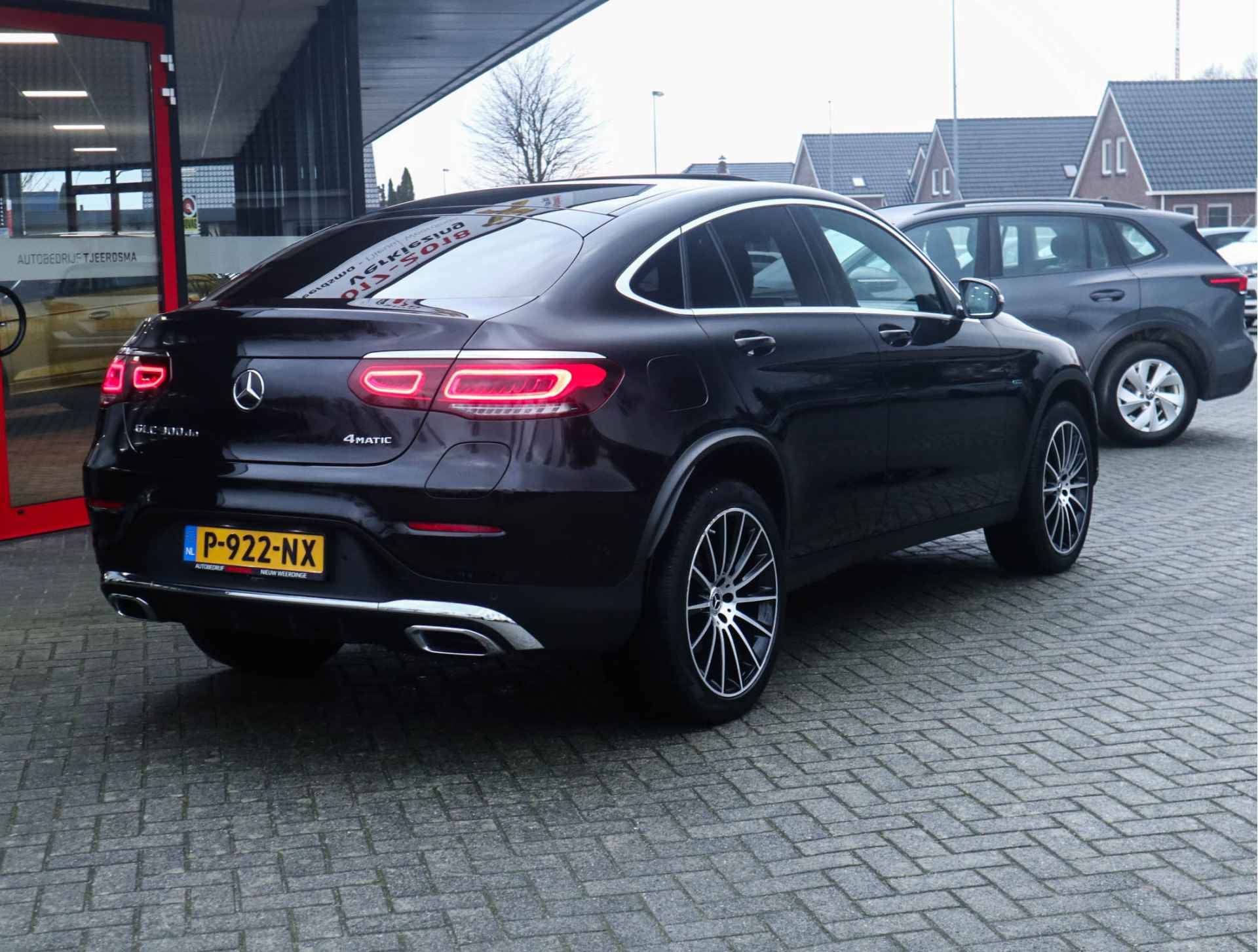 Mercedes-Benz GLC Coupé 300de 4MATIC Premium Plus AMG/Leder/Clima/LED/4X4/Distronic/Burmester-Audio - 22/29