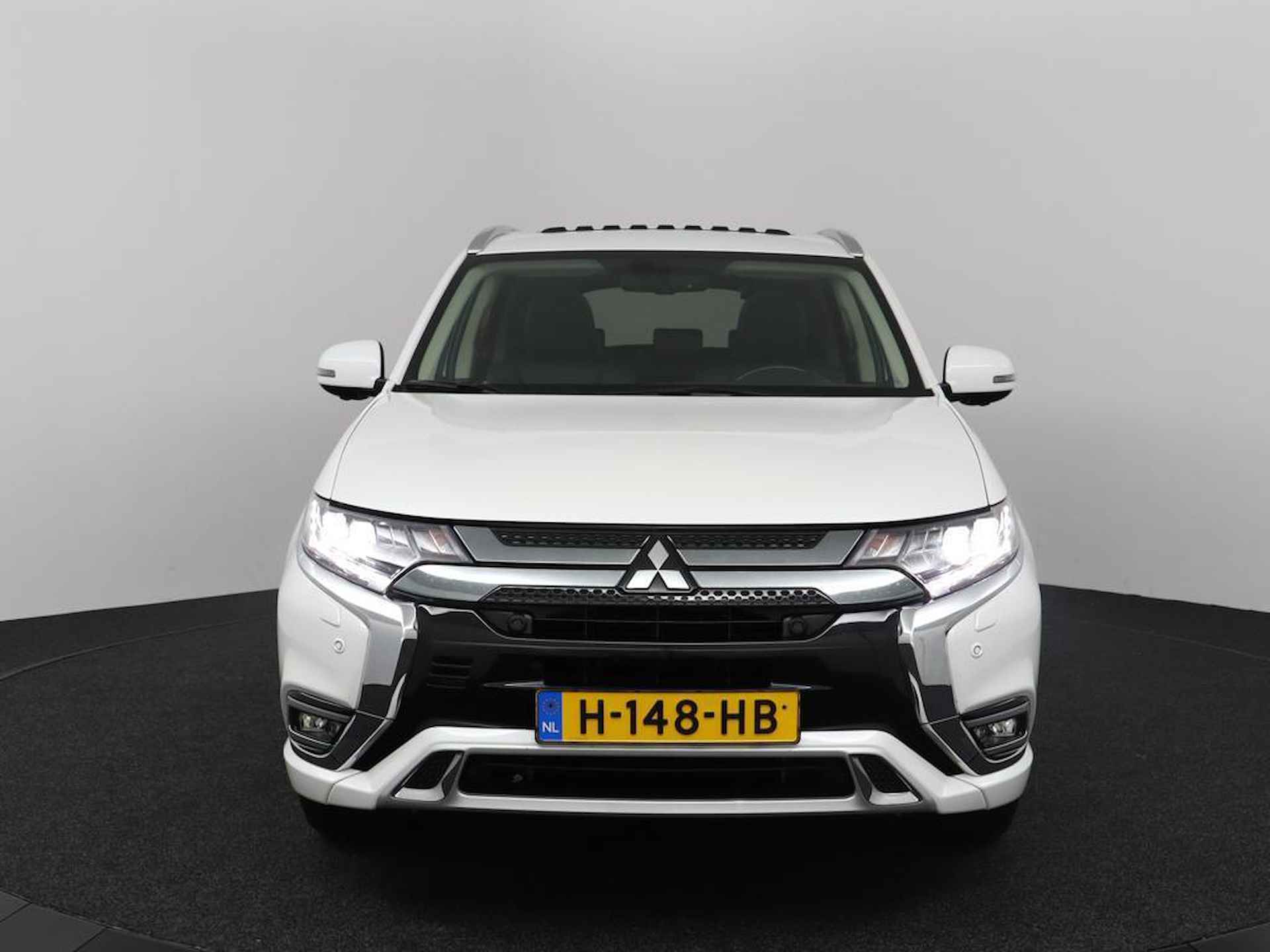 Mitsubishi Outlander 2.4 PHEV Intense+ | Trekhaak | Schuifdak | Camera | Leder / Alcantara | - 8/56