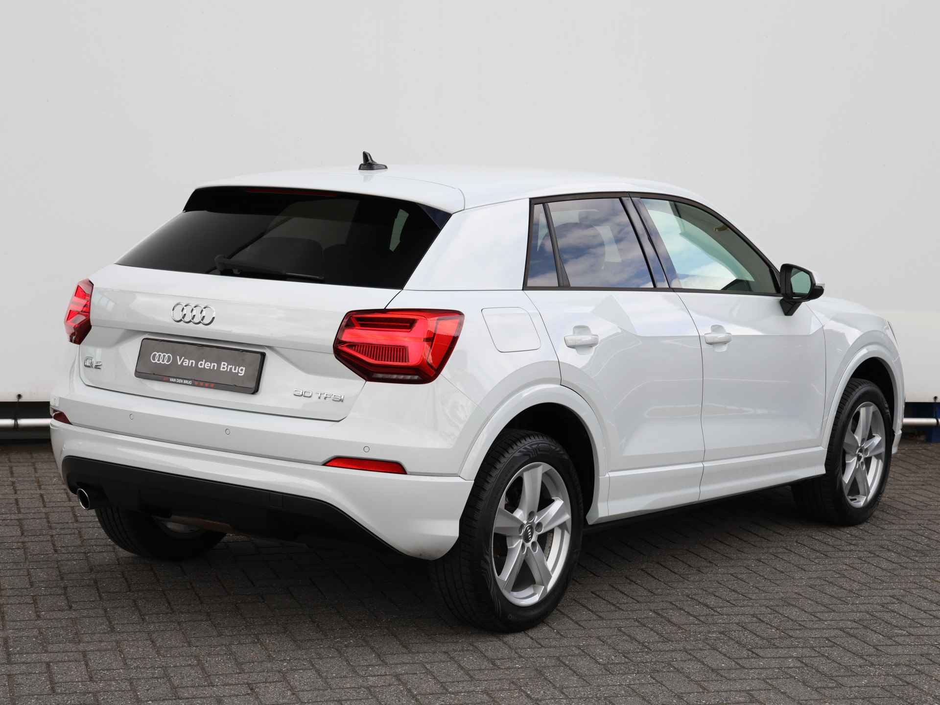 Audi Q2 30 TFSI Sport S-tronic | Stoelverwarming | Keyless | Apple carplay | Elek. achterklep | Elek. spiegels - 5/42