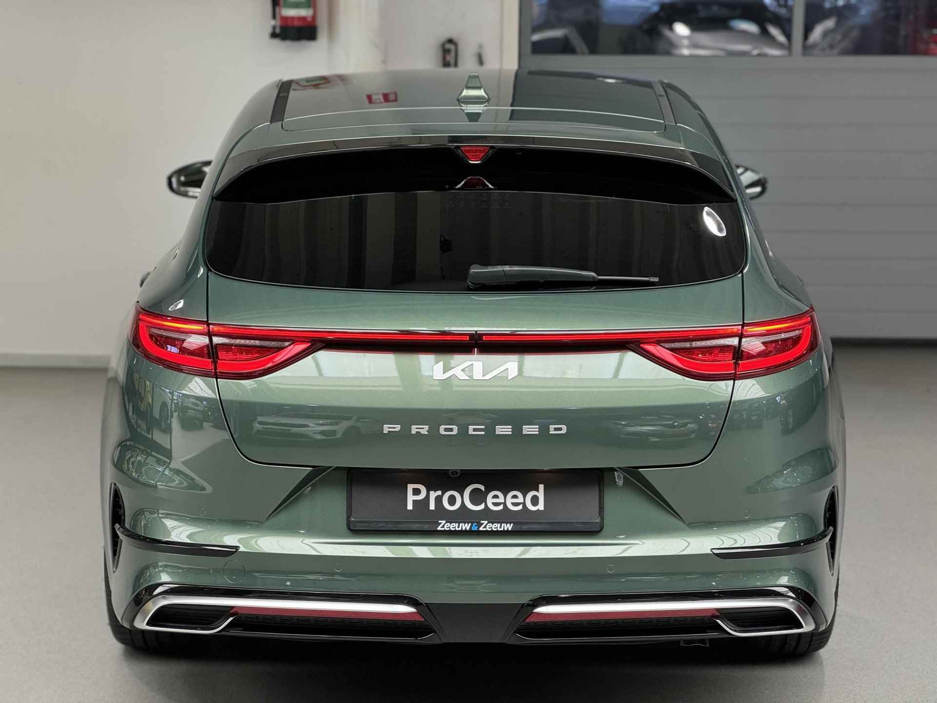 Kia ProCeed 1.5 DCT7 T-GDi GT-PlusLine | Direct leverbaar! | Voorraadauto | Automaat | Elektrisch verstelbare bestuurdersstoel incl. geheugenfunctie | JBL geluidsinstallatie | Stoel- en stuurverwarming | Elektrisch bedienbare achterklep | Sportstoelen - 11/45