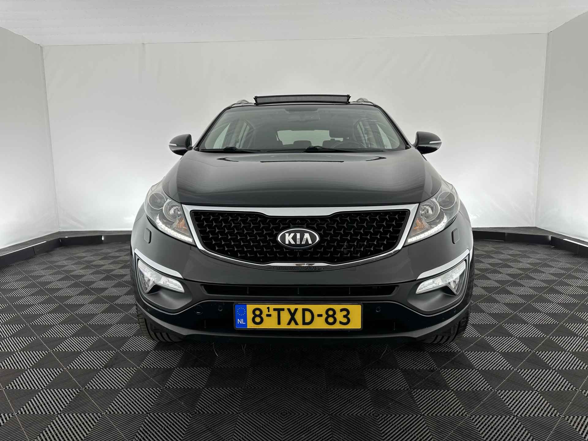 Kia Sportage 2.0 CRDi ExecutiveLine 4WD HP Aut. *PANO | XENON | VOLLEDER | NAVI-FULLMAP | KEYLESS | CAMERA | CRUISE | COMFORT-SEATS | 18''ALU* - 2/31