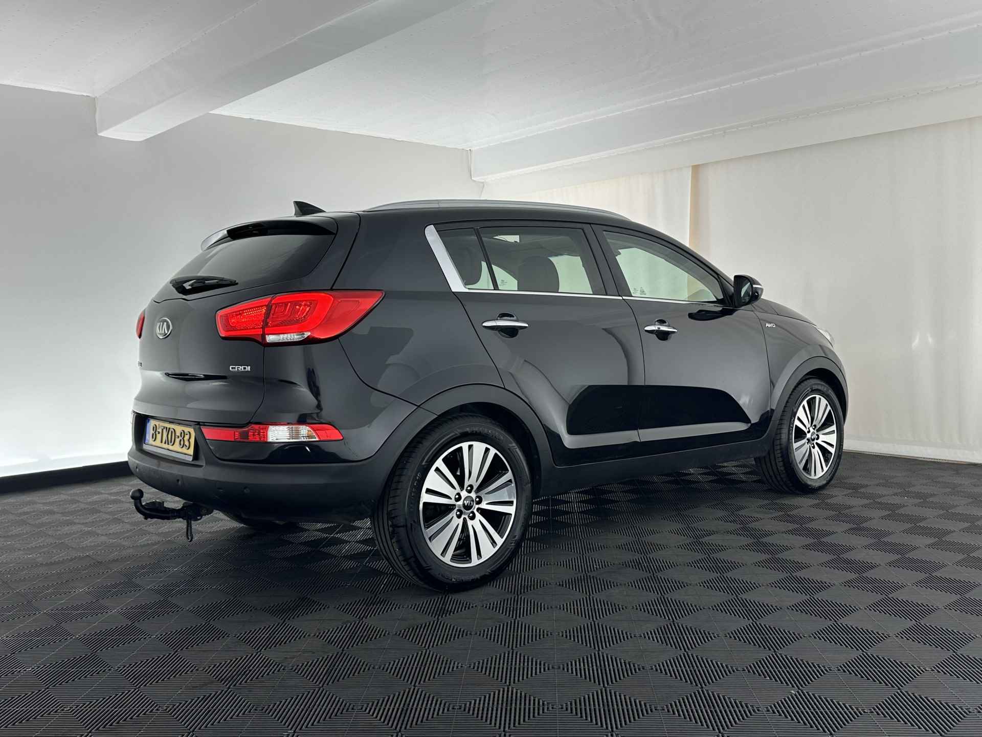 Kia Sportage 2.0 CRDi ExecutiveLine 4WD HP Aut. *PANO | XENON | VOLLEDER | NAVI-FULLMAP | KEYLESS | CAMERA | CRUISE | COMFORT-SEATS | 18''ALU* - 6/31