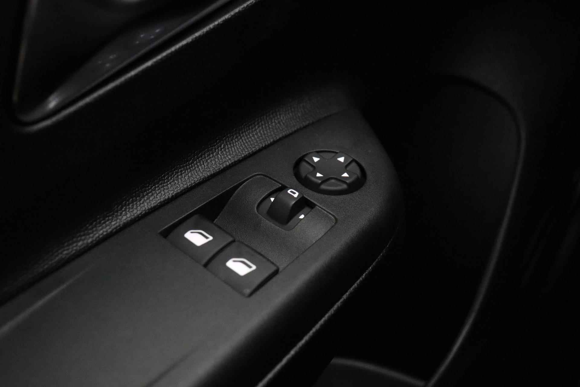 Opel Corsa-e Edition 50 kWh GEEN KILOMETERS | Navigatie via Apple Carplay | Blutooth | Climate control | Cruise control | Snel leverbaar - 18/31