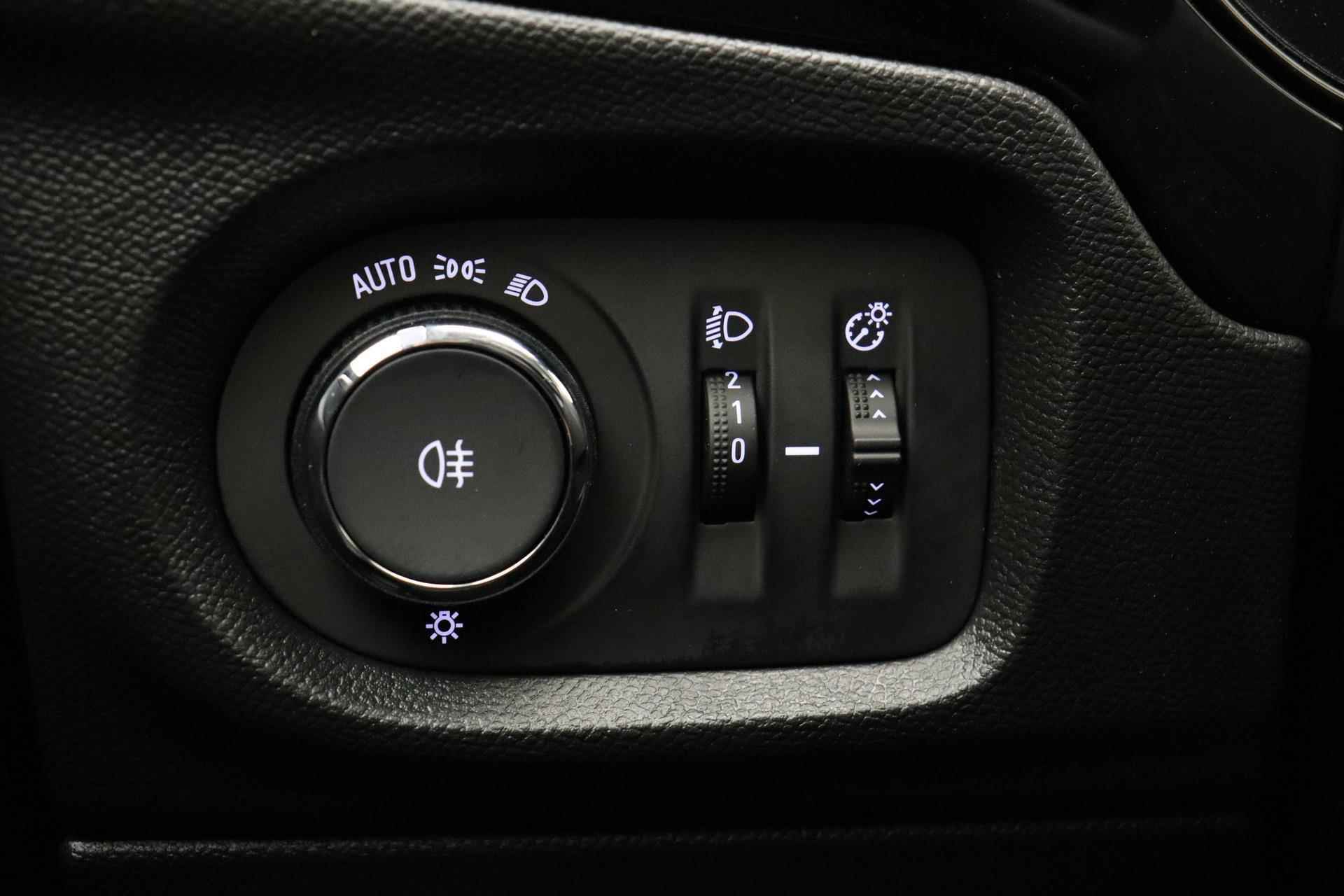 Opel Corsa-e Edition 50 kWh GEEN KILOMETERS | Navigatie via Apple Carplay | Blutooth | Climate control | Cruise control | Snel leverbaar - 27/31
