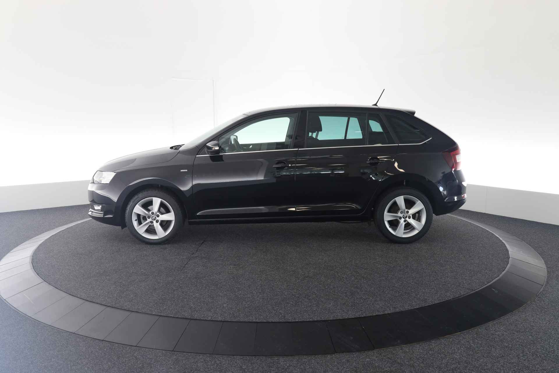 Škoda Rapid Spaceback 1.0 TSI Greentech Clever - 6/37