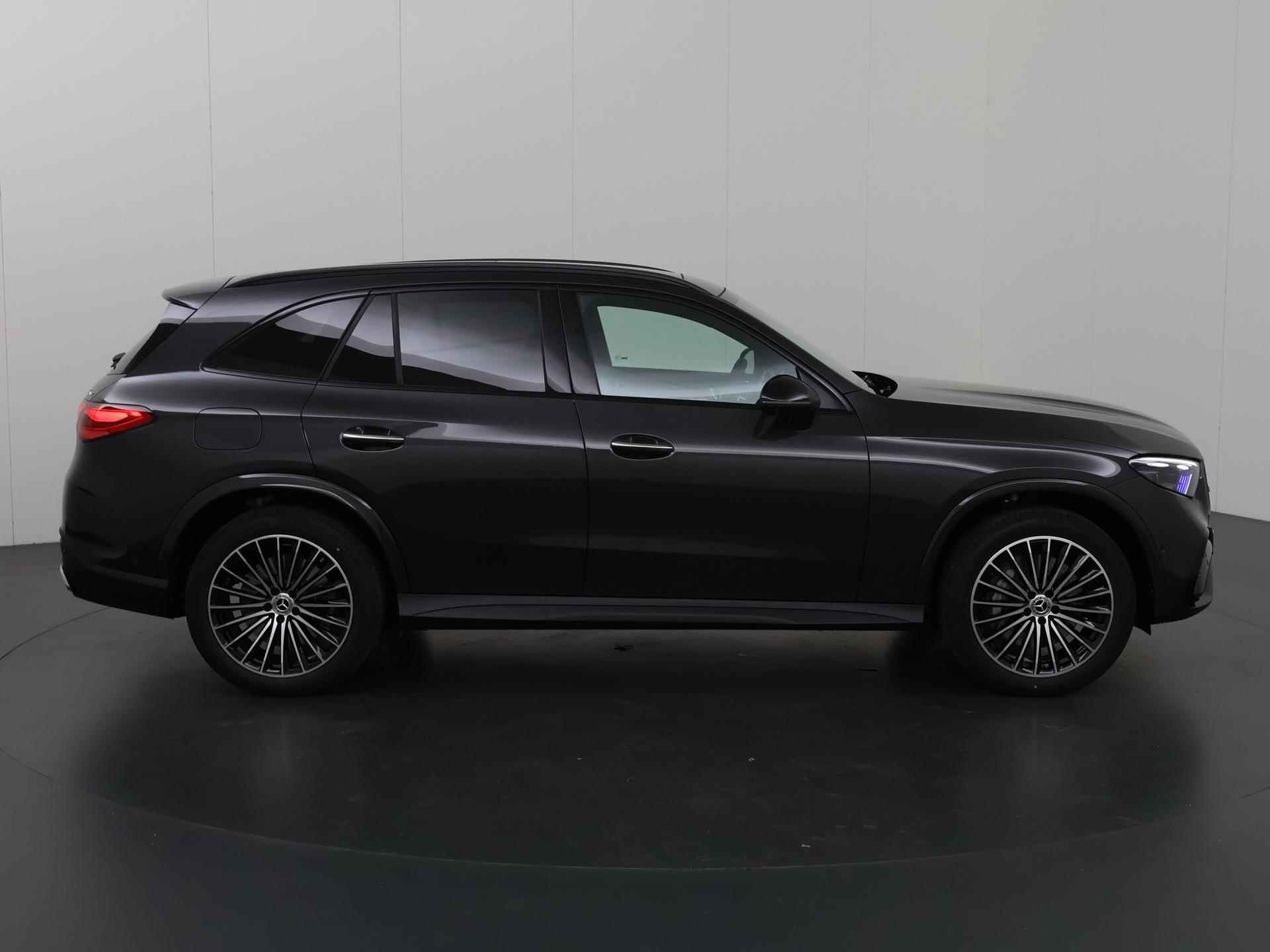 Mercedes-Benz GLC 300 e 4MATIC Sport Edition met EQ Hy | AMG Line | Rijassistentiepakket | Digital Light | Trekhaak | Keyless | Winterpakket | Stoelventilatie - 7/62