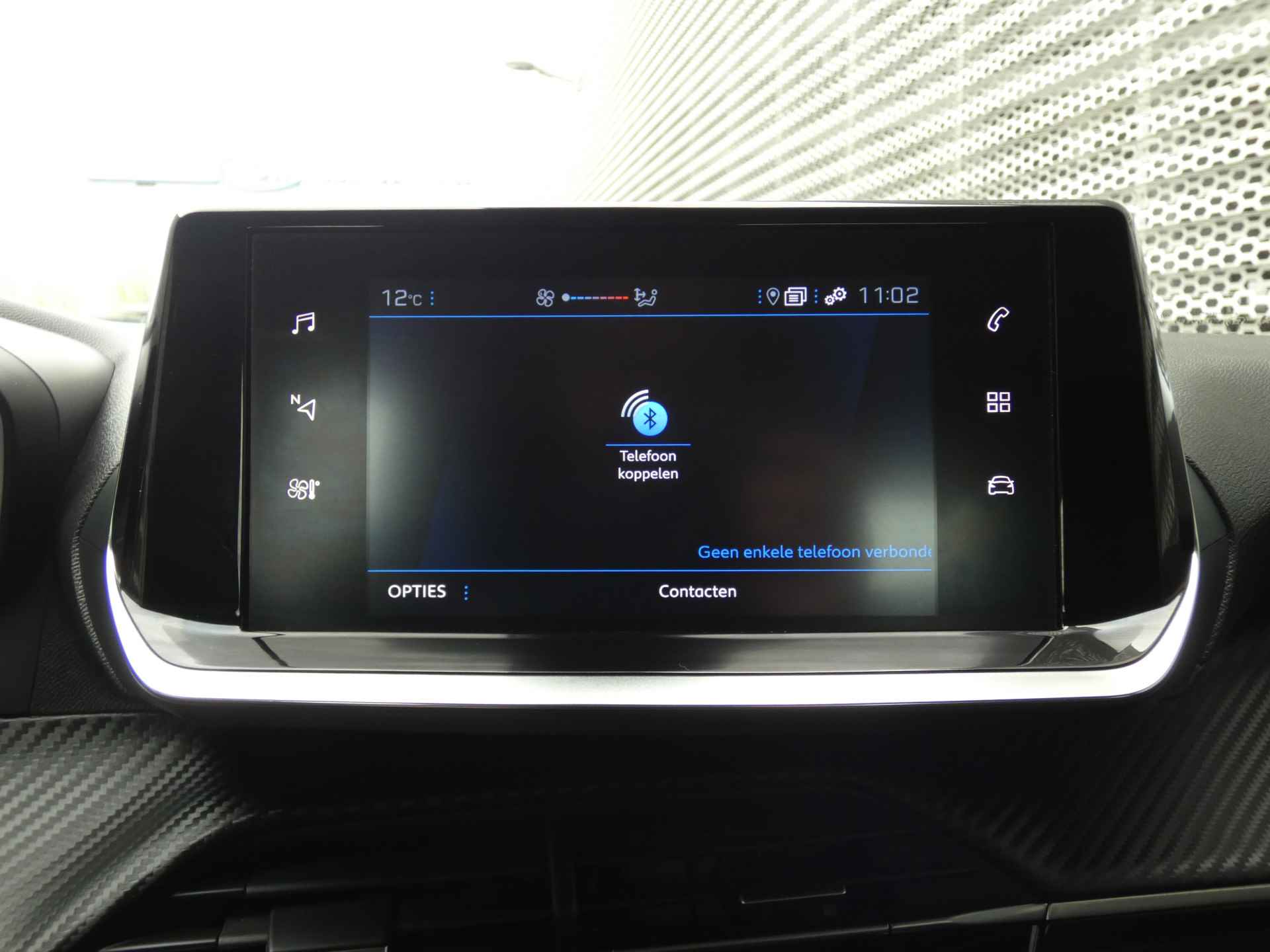 Peugeot 2008 1.2 100PK Active | Navigatie | Cruise Control | Apple Carplay | Camera - 17/36