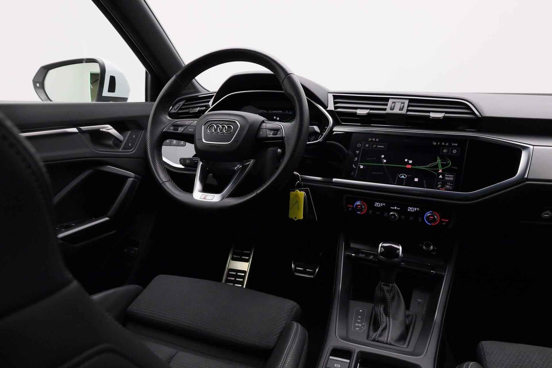 Audi Q3 Sportback 45 TFSI e 245PK S-tronic S Edition / S-Line | Pano | Trekhaak | Full LED | Navi | Camera | ACC | 19 inch - 28/45