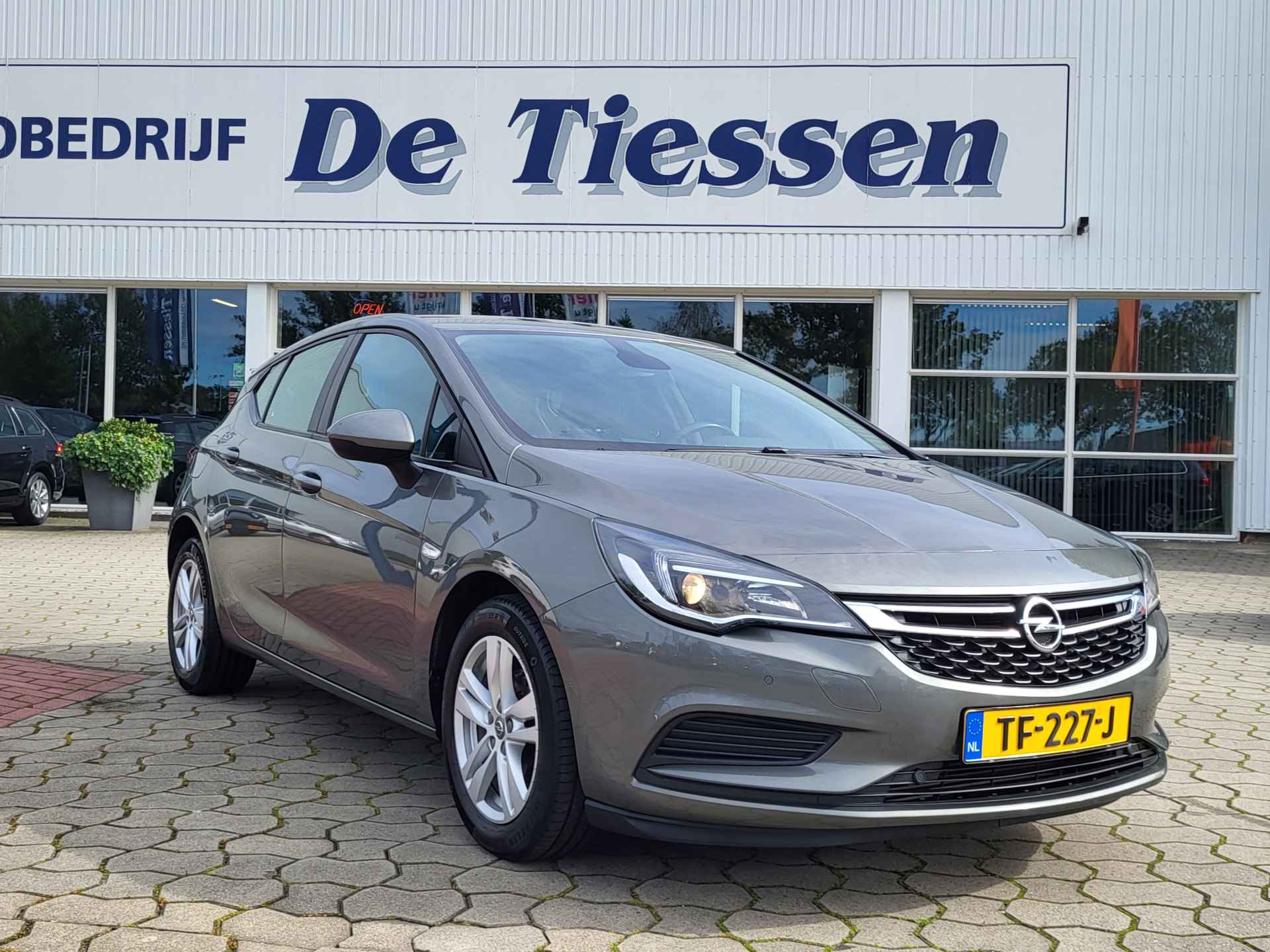 Opel Astra 1.0T 105PK Online Edition, Trekhaak, Navigatie, Cruise, Rijklaar met beurt & garantie! - 24/30