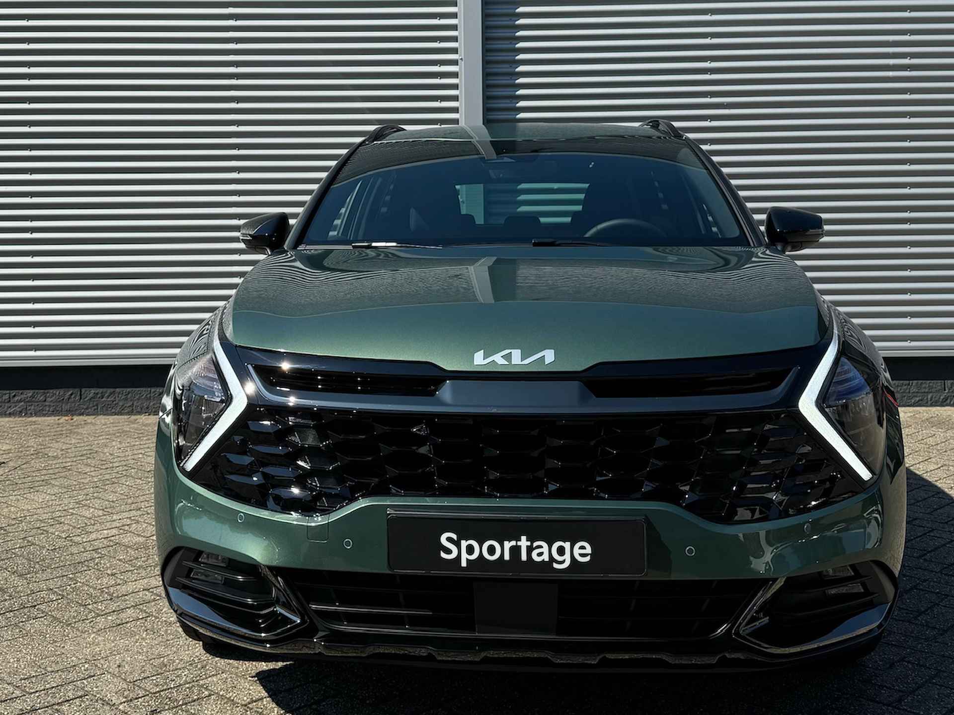 Kia Sportage 1.6 T-GDi 150pk MHEV DCT7 Dark Edition | Stoel/Stuurwielverwarming | Elektrische stoelen | 1510KG trekgewicht | - 8/46