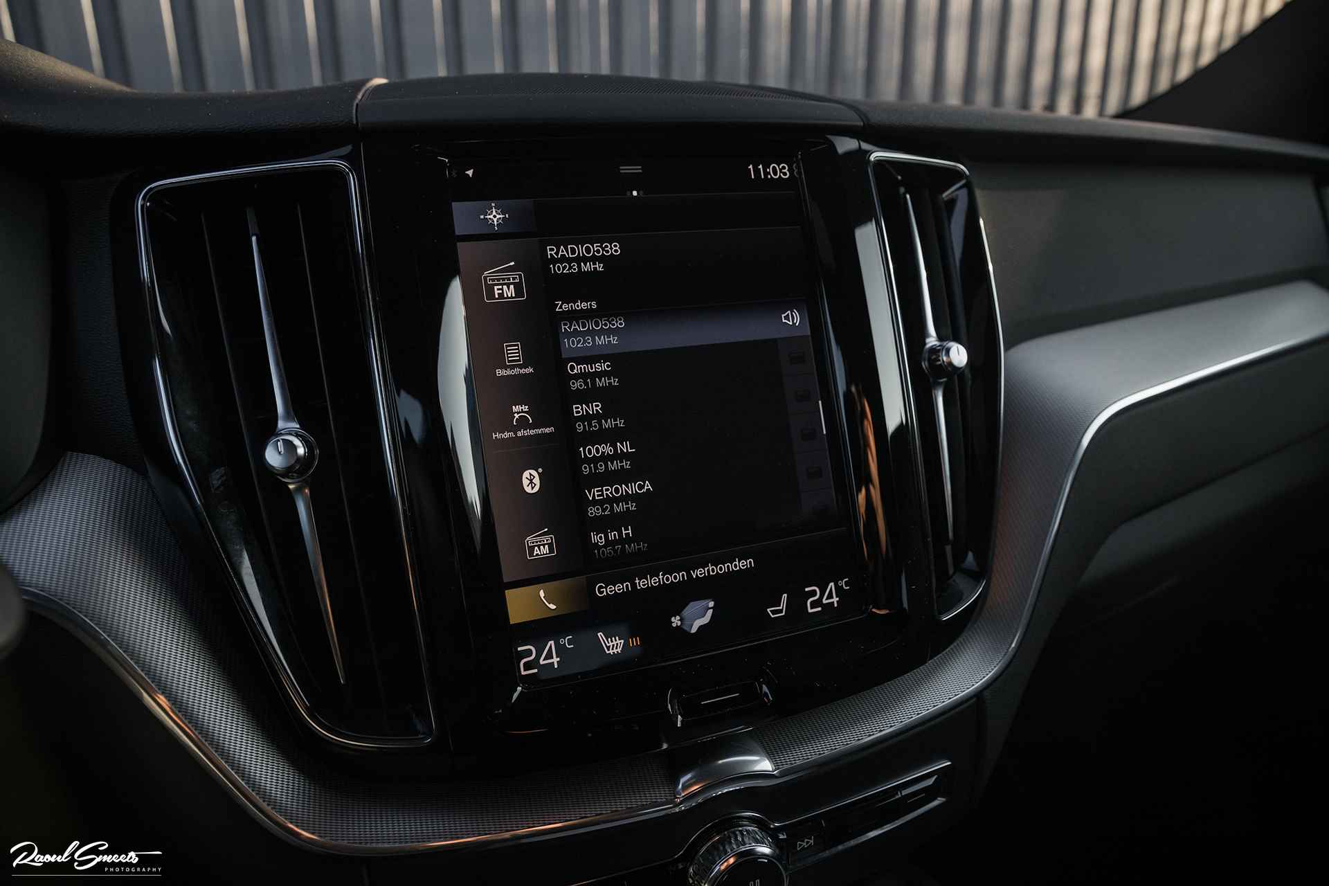 Volvo XC60 2.0 T5 AWD R-Design | Zwenkbare trekhaak | Apple Carplay | - 31/54