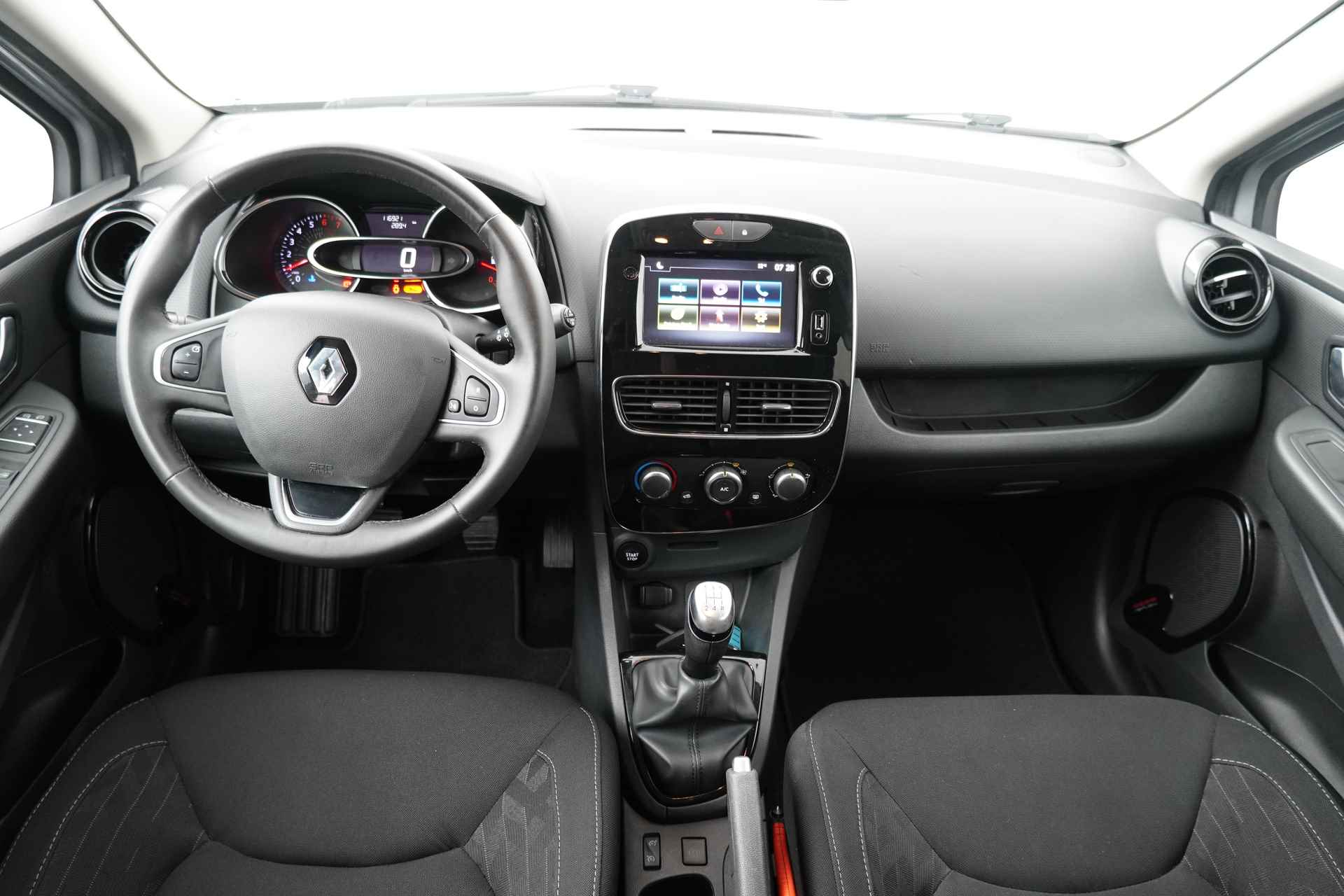 Renault Clio Estate BWJ 2020 | 0.9 TCe 90PK Limited | AIRCO | NAVI | CARPLAY | PDC | LICHTMETAAL | CRUISE | - 11/31