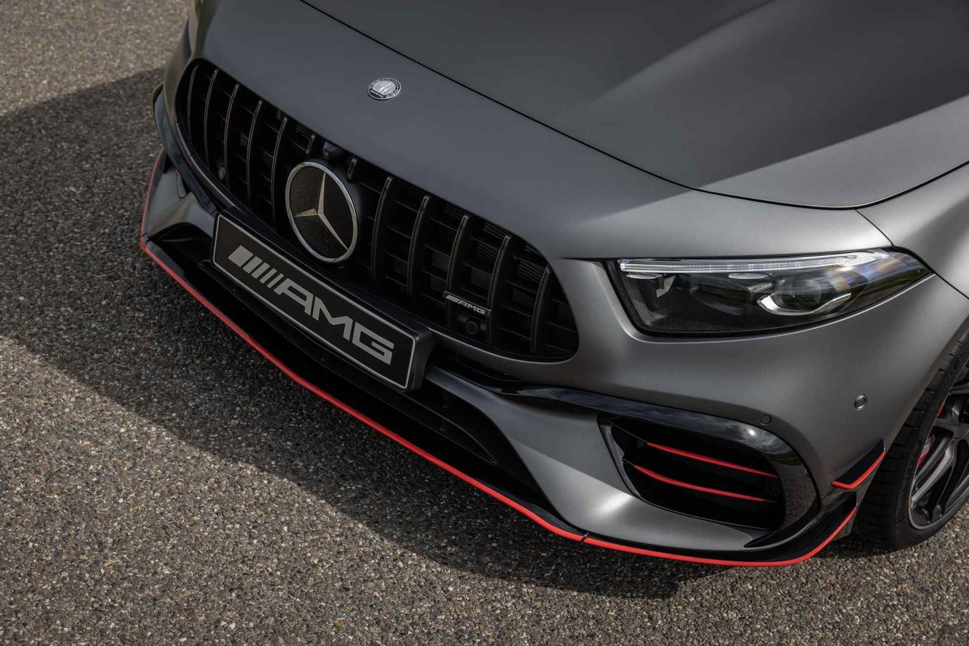 Mercedes-Benz A-Klasse 45 S AMG 4MATIC+ Street Style Edition | Rijassistentiepakket Plus | Head-up display | Panoramaschuifdak | Burmester  | AMG Performance sportstoelen | AMG TRACK PACE | - 3/64