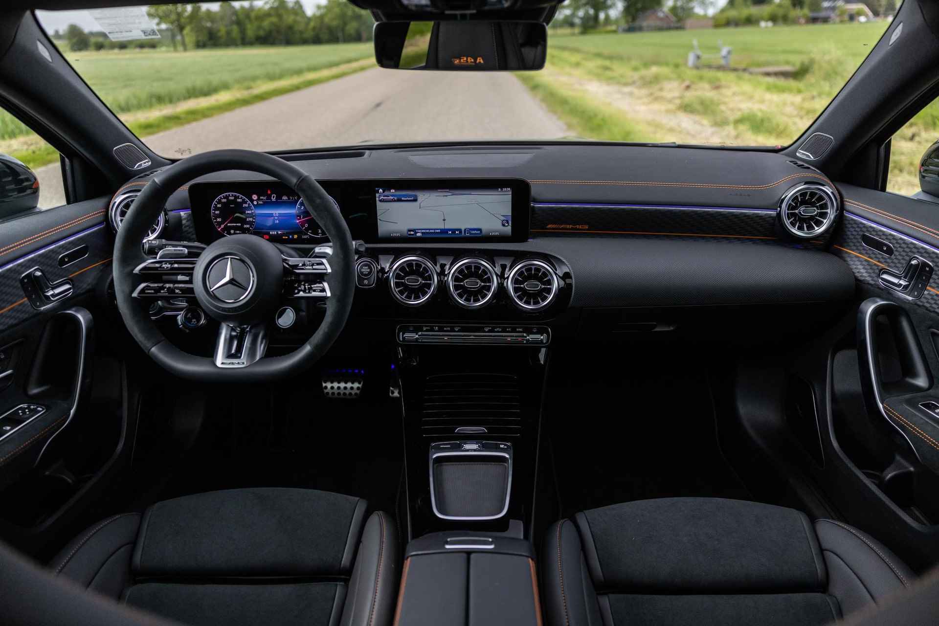 Mercedes-Benz A-Klasse 45 S AMG 4MATIC+ Street Style Edition | Rijassistentiepakket Plus | Head-up display | Panoramaschuifdak | Burmester  | AMG Performance sportstoelen | AMG TRACK PACE | - 26/64