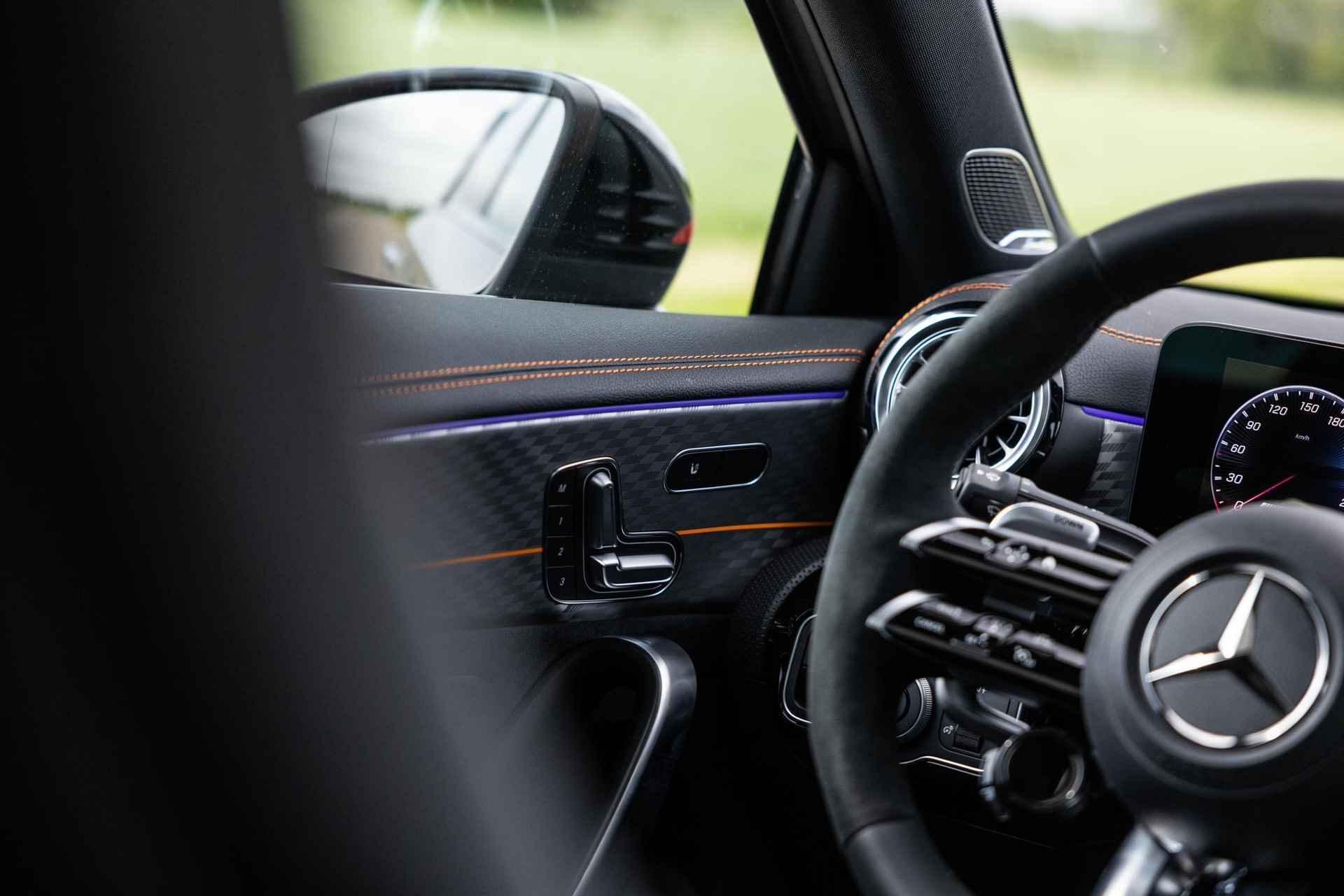 Mercedes-Benz A-Klasse 45 S AMG 4MATIC+ Street Style Edition | Rijassistentiepakket Plus | Head-up display | Panoramaschuifdak | Burmester  | AMG Performance sportstoelen | AMG TRACK PACE | - 34/64