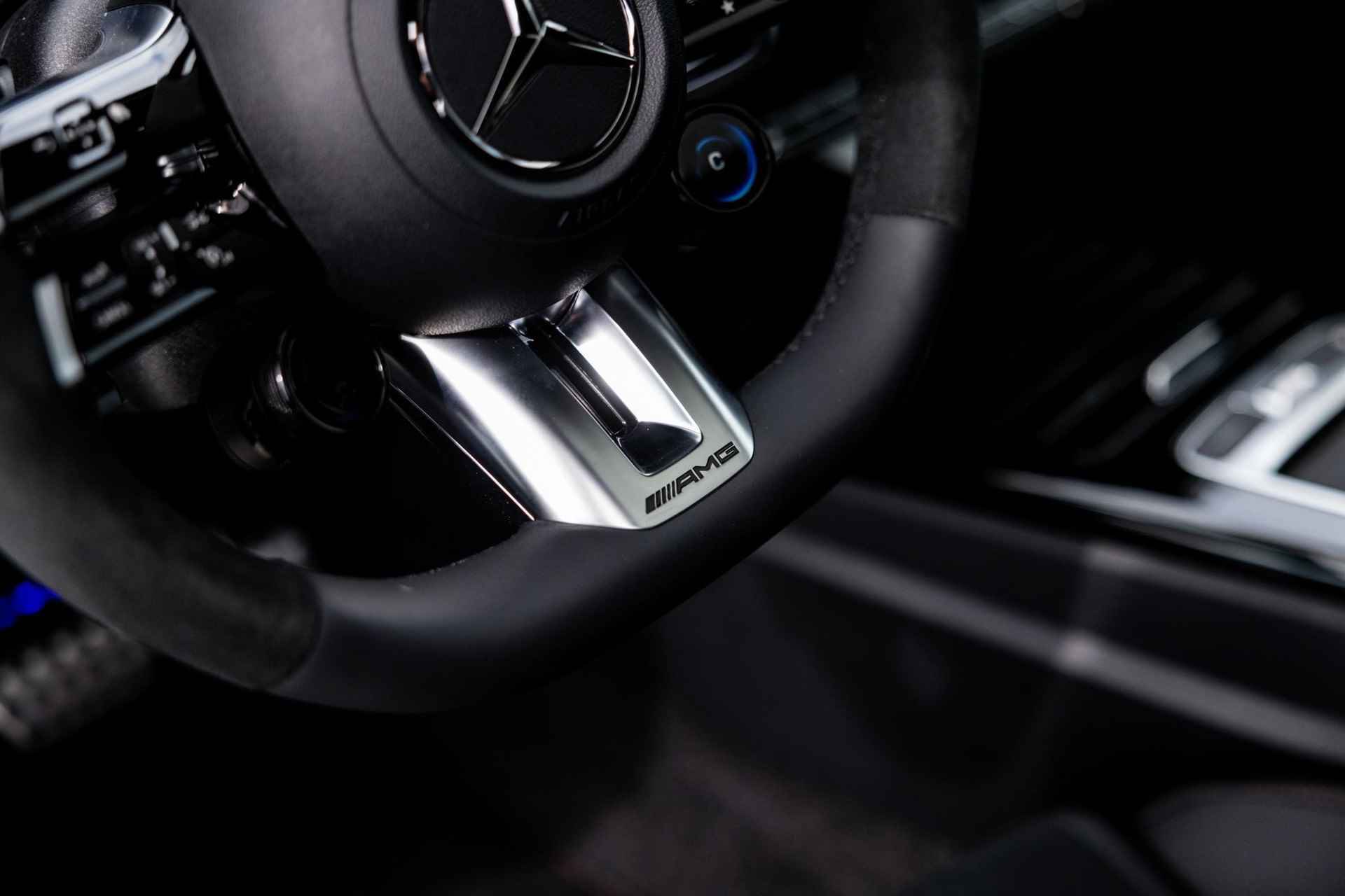 Mercedes-Benz A-Klasse 45 S AMG 4MATIC+ Street Style Edition | Rijassistentiepakket Plus | Head-up display | Panoramaschuifdak | Burmester  | AMG Performance sportstoelen | AMG TRACK PACE | - 40/64