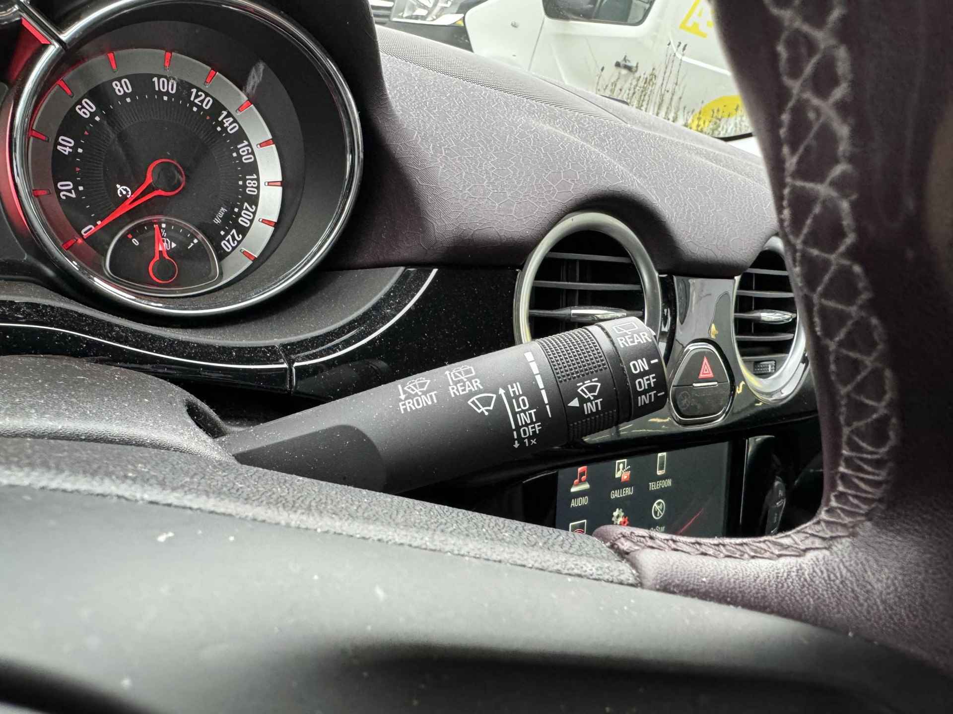 Opel ADAM 1.4 16v Unlimited Automaat RIJKLAAR incl. Service en garantie | Prachtige auto! | Leer | Stoelverwarming |  CarPlay | DAB+ | LMV | 1e eigenaar! - 19/50