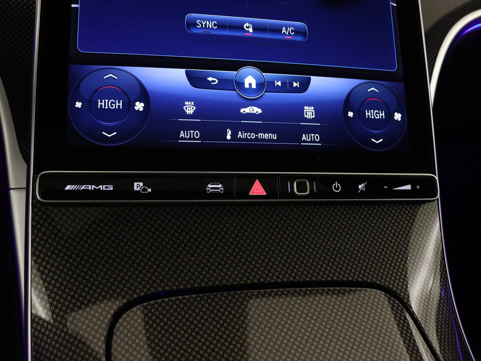 Mercedes-Benz C-Klasse Estate C 43 AMG 4MATIC | Premium Plus pakket | AMG Nightpakket | AMG Drivers Package | Draadloos oplaadsysteem voor Smartphone | AMG track pace | Burmester® 3D surround sound system | Burmester® 3D surround sound system | - 11/48
