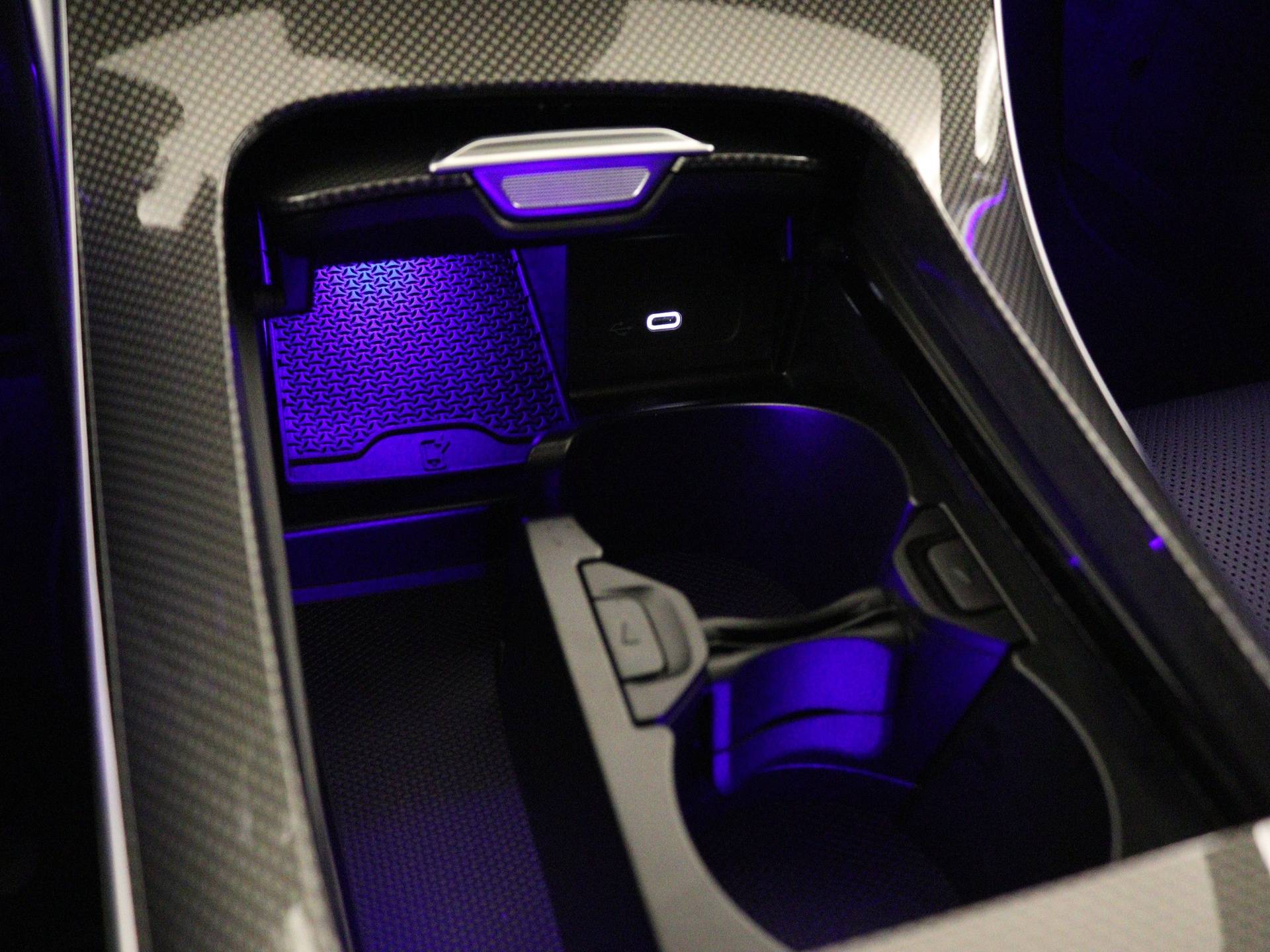 Mercedes-Benz C-Klasse Estate C 43 AMG 4MATIC | Premium Plus pakket | AMG Nightpakket | AMG Drivers Package | Draadloos oplaadsysteem voor Smartphone | AMG track pace | Burmester® 3D surround sound system | Burmester® 3D surround sound system | - 14/48