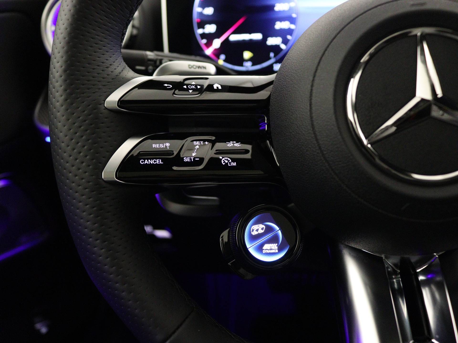 Mercedes-Benz C-Klasse Estate C 43 AMG 4MATIC | Premium Plus pakket | AMG Nightpakket | AMG Drivers Package | Draadloos oplaadsysteem voor Smartphone | AMG track pace | Burmester® 3D surround sound system | Burmester® 3D surround sound system | - 18/48