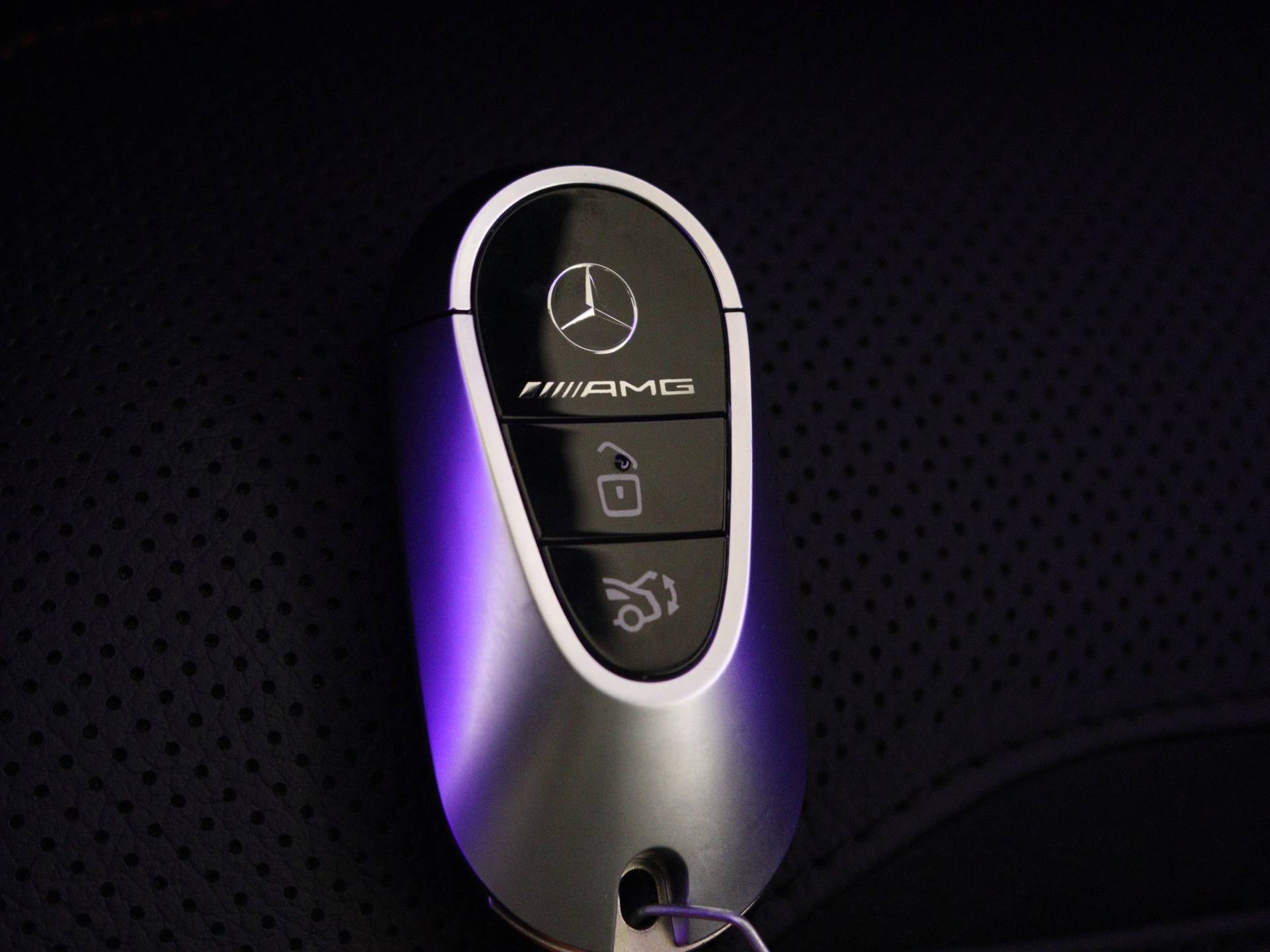 Mercedes-Benz C-Klasse Estate C 43 AMG 4MATIC | Premium Plus pakket | AMG Nightpakket | AMG Drivers Package | Draadloos oplaadsysteem voor Smartphone | AMG track pace | Burmester® 3D surround sound system | Burmester® 3D surround sound system | - 23/48