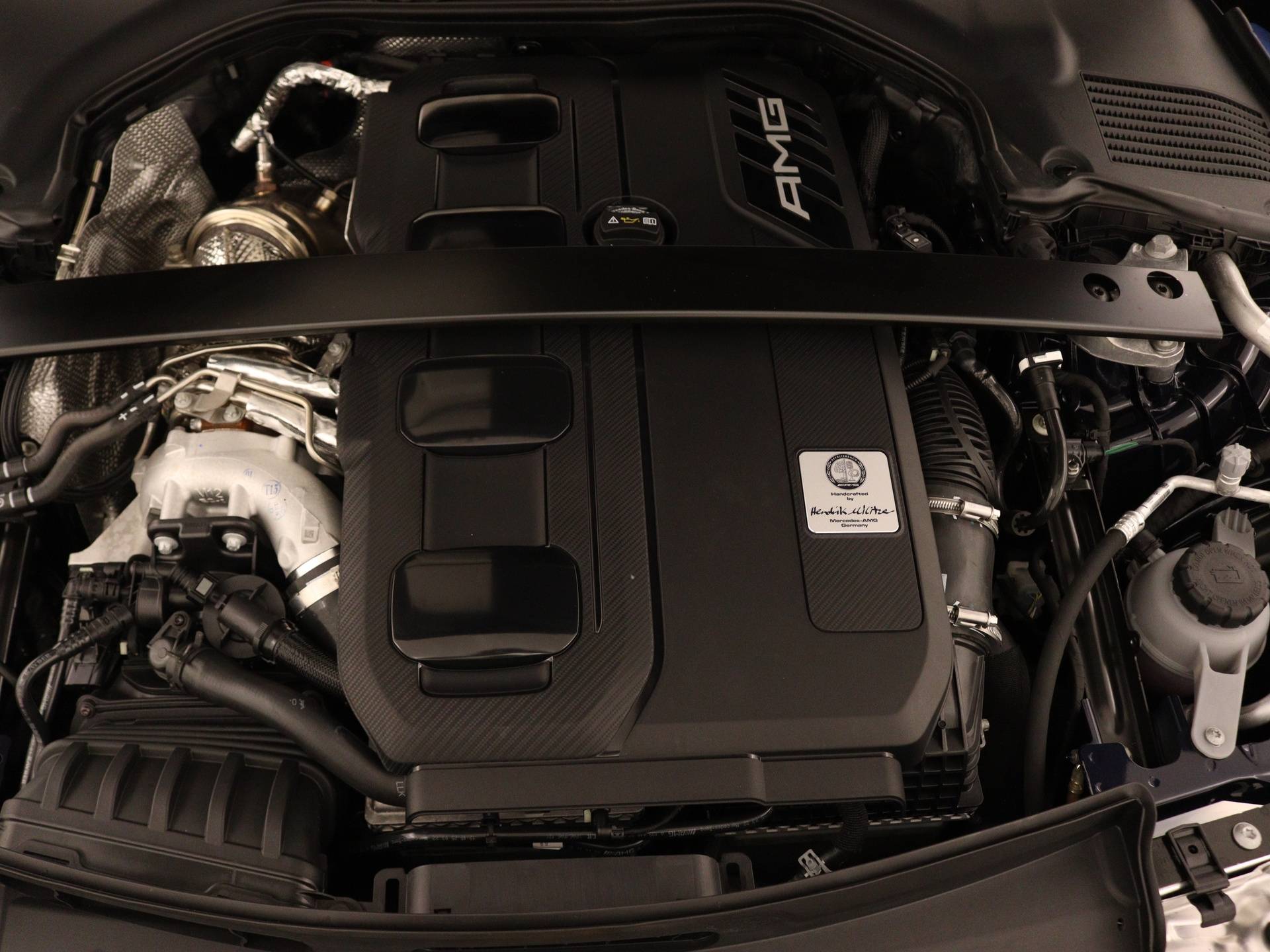 Mercedes-Benz C-Klasse Estate C 43 AMG 4MATIC | Premium Plus pakket | AMG Nightpakket | AMG Drivers Package | Draadloos oplaadsysteem voor Smartphone | AMG track pace | Burmester® 3D surround sound system | Burmester® 3D surround sound system | - 39/48