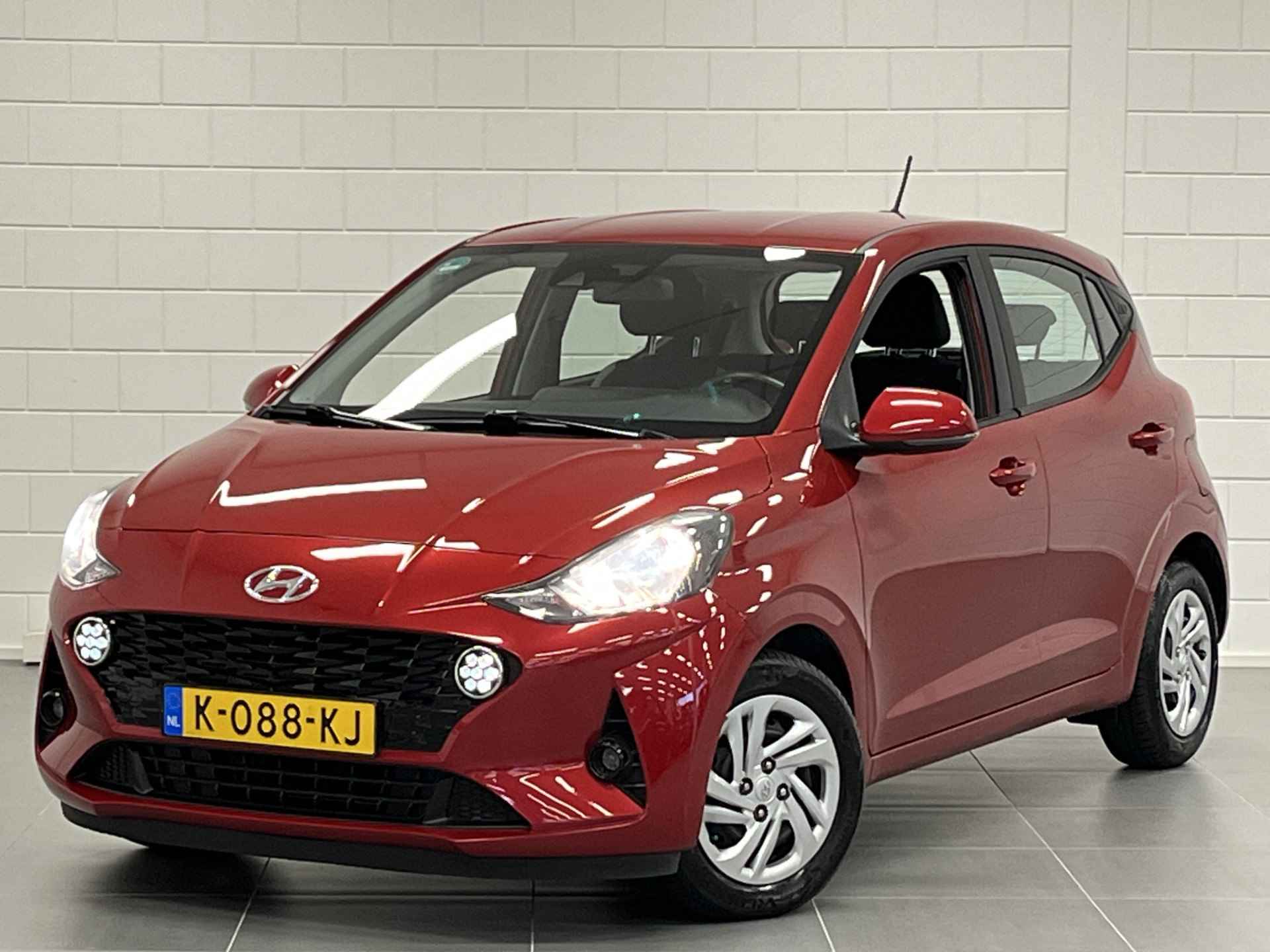 Hyundai i10 1.0 Comfort Smart 5-zits AUTOMAAT | NAVIGATIE | PARKEERCAMERA | KEURIGE AUTO! - 36/40