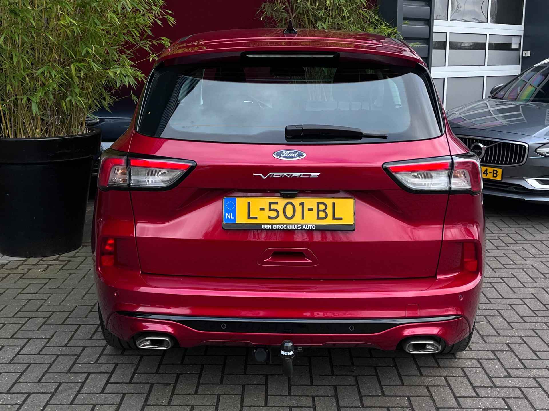 Ford Kuga 2.5 PHEV Vignale Afn. Trekhaak | Head Up Display | Dodehoekdetectie | B&O | Winterpakket - 11/25