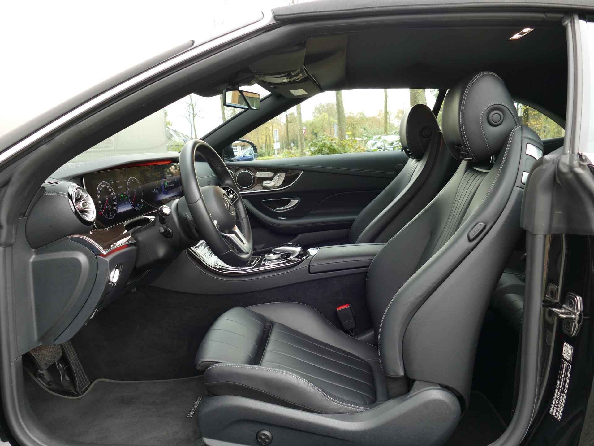 Mercedes-Benz E-Klasse Cabrio 200 Premium Plus 12 MND garantie Leer / Widescreen Cockpit / Airscarf / Trekhaak - 10/22