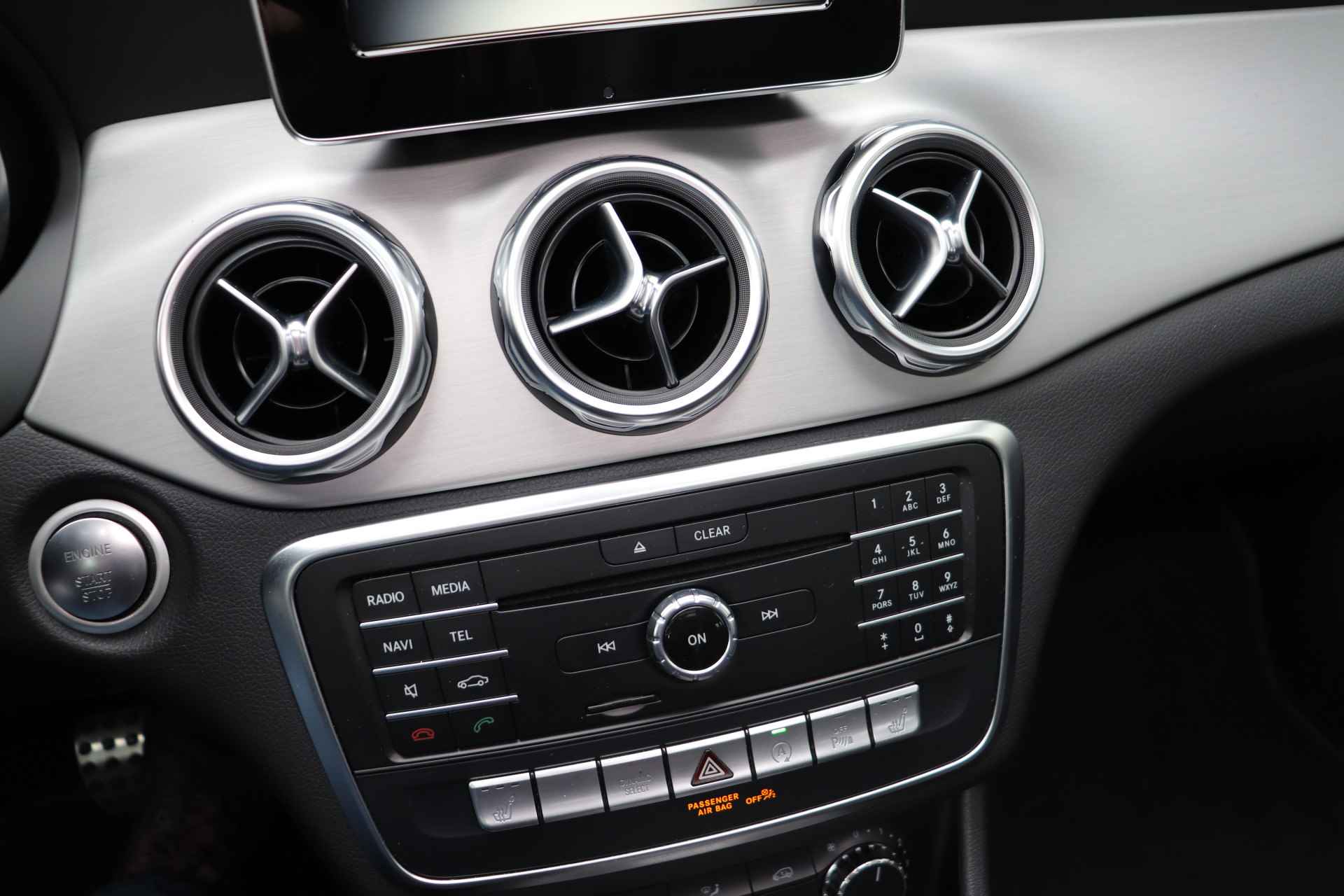 Mercedes-Benz GLA 200 Premium Plus. Panoramadak, AMG, led, navigatie. - 20/41