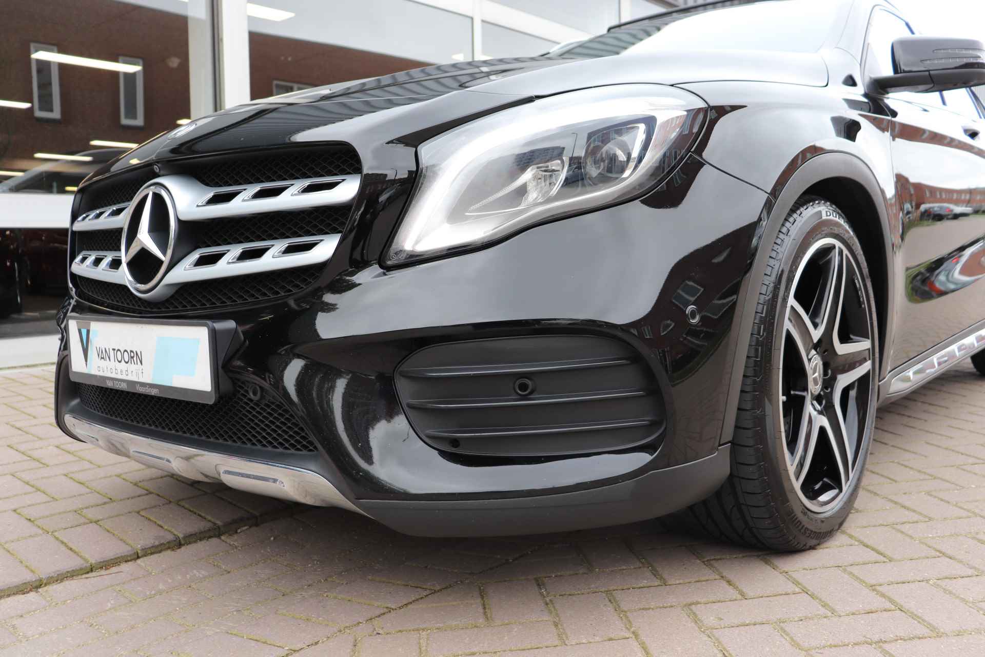 Mercedes-Benz GLA 200 Premium Plus. Panoramadak, AMG, led, navigatie. - 39/41