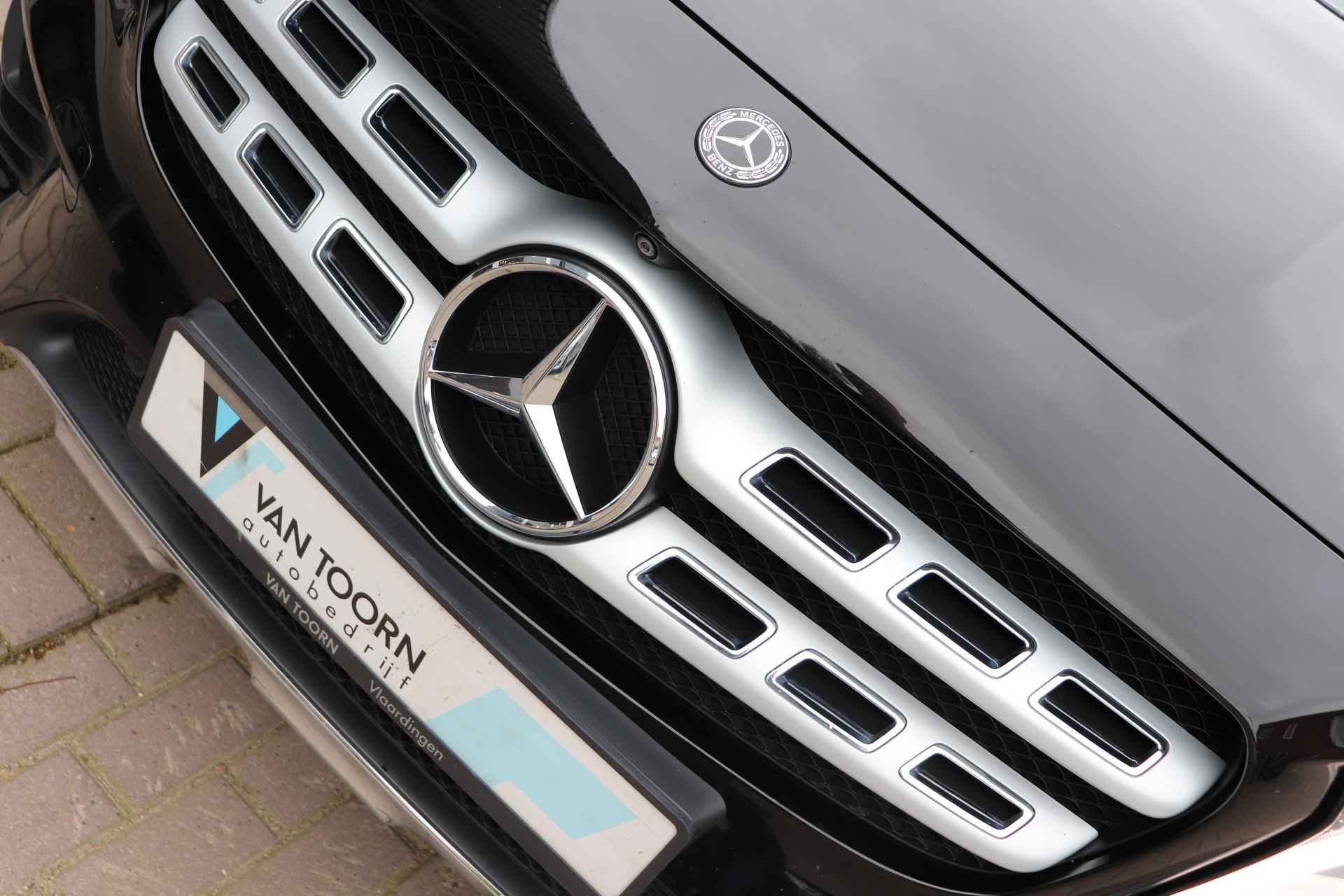 Mercedes-Benz GLA 200 Premium Plus. Panoramadak, AMG, led, navigatie. - 40/41