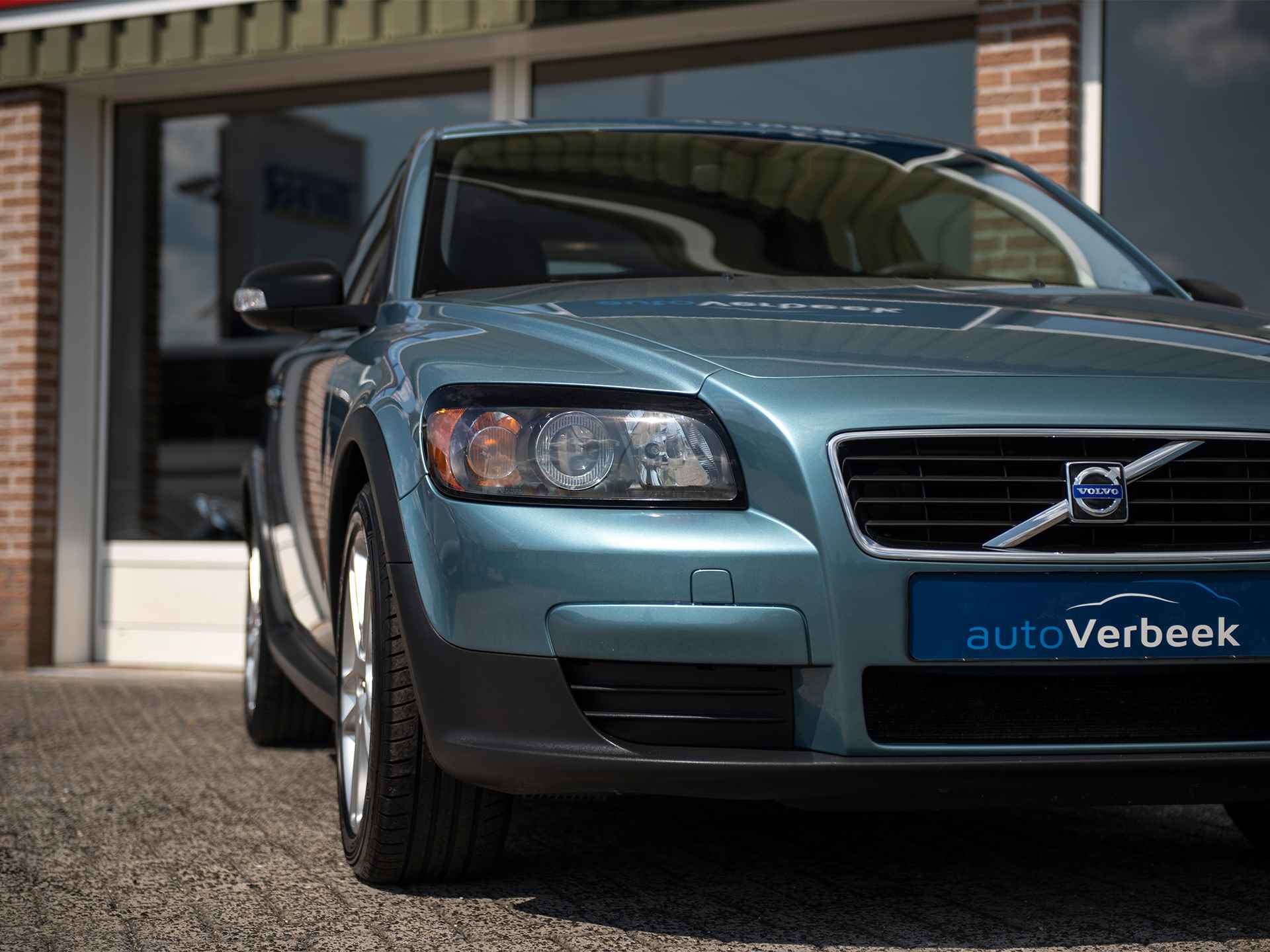 Volvo C30 1.8 Kinetic | Climate Control | Lichtmetalen velgen | Parkeersensoren | Cruise Control | Trekhaak | Bluetooth carkit | Stuurwielbediening - 23/36