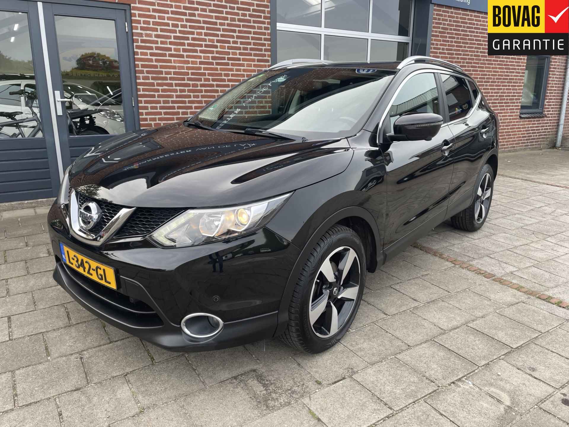 Nissan QASHQAI 1.2 Connect Edition Automaat ( Navigatie, Trekhaak, Panorama, 360 camera) RIJKLAARPRIJS! - 25/43