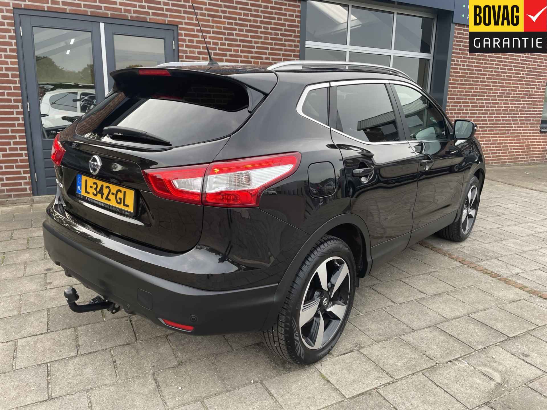 Nissan QASHQAI 1.2 Connect Edition Automaat ( Navigatie, Trekhaak, Panorama, 360 camera) RIJKLAARPRIJS! - 27/43