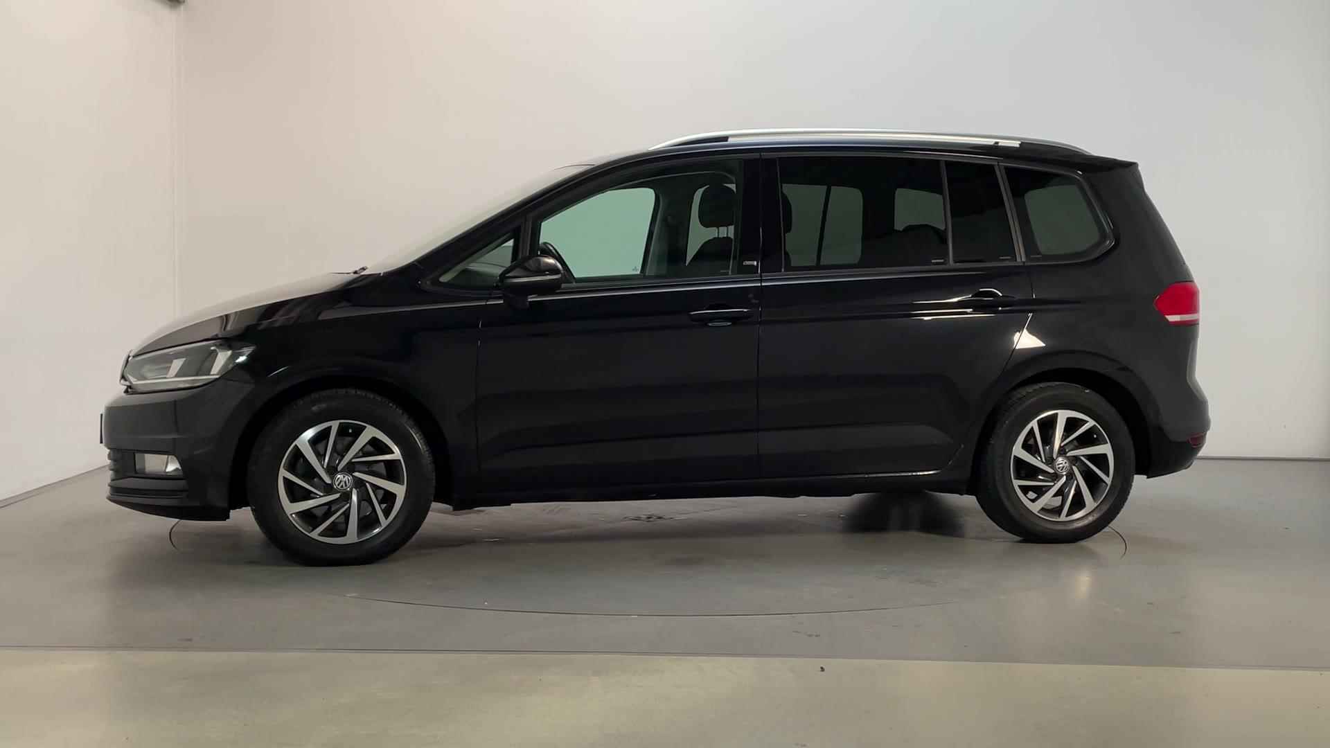 Volkswagen Touran 1.4 TSI 150pk DSG Comfortline Business 7p Camera Navigatie App-Connect - 11/23